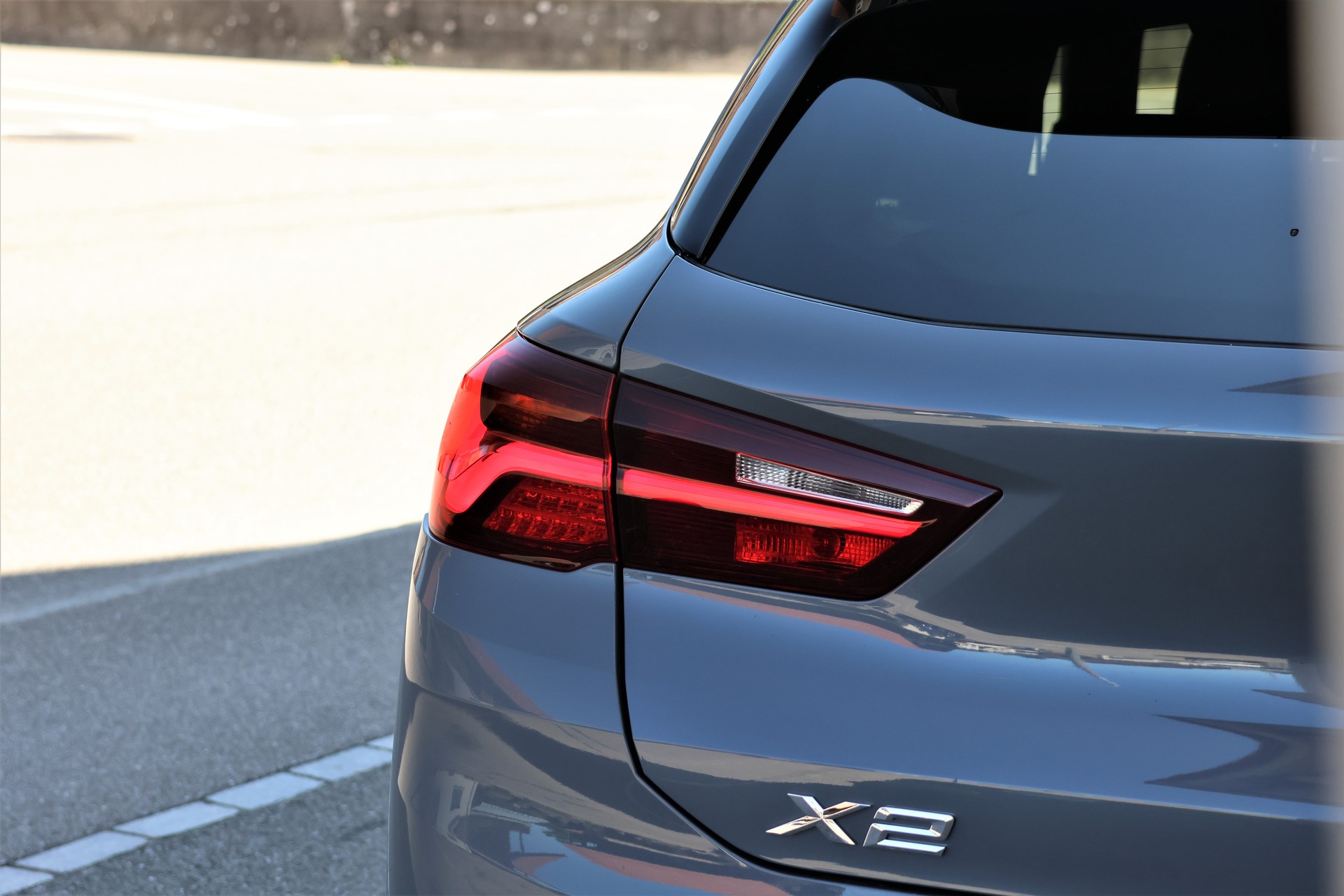 BMW X2 xDrive 25e M Sport Steptronic (CH)-image-4