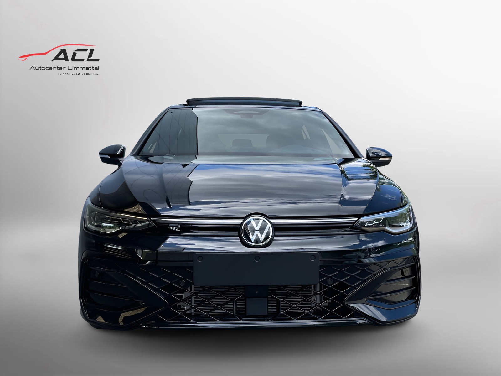 VW Golf R-Line 2.0 TSI 204PS 4Motion DSG-image-1