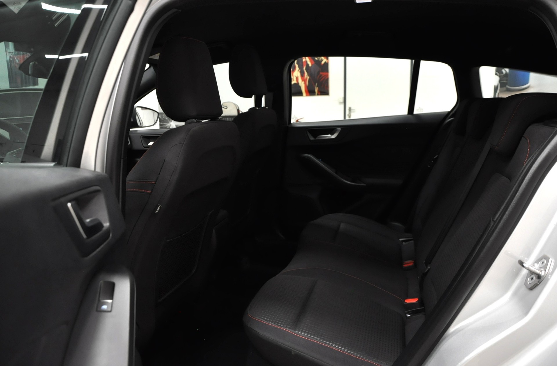 FORD Focus 1.5 EcoBlue TDCi ST-Line Automatic-image-16