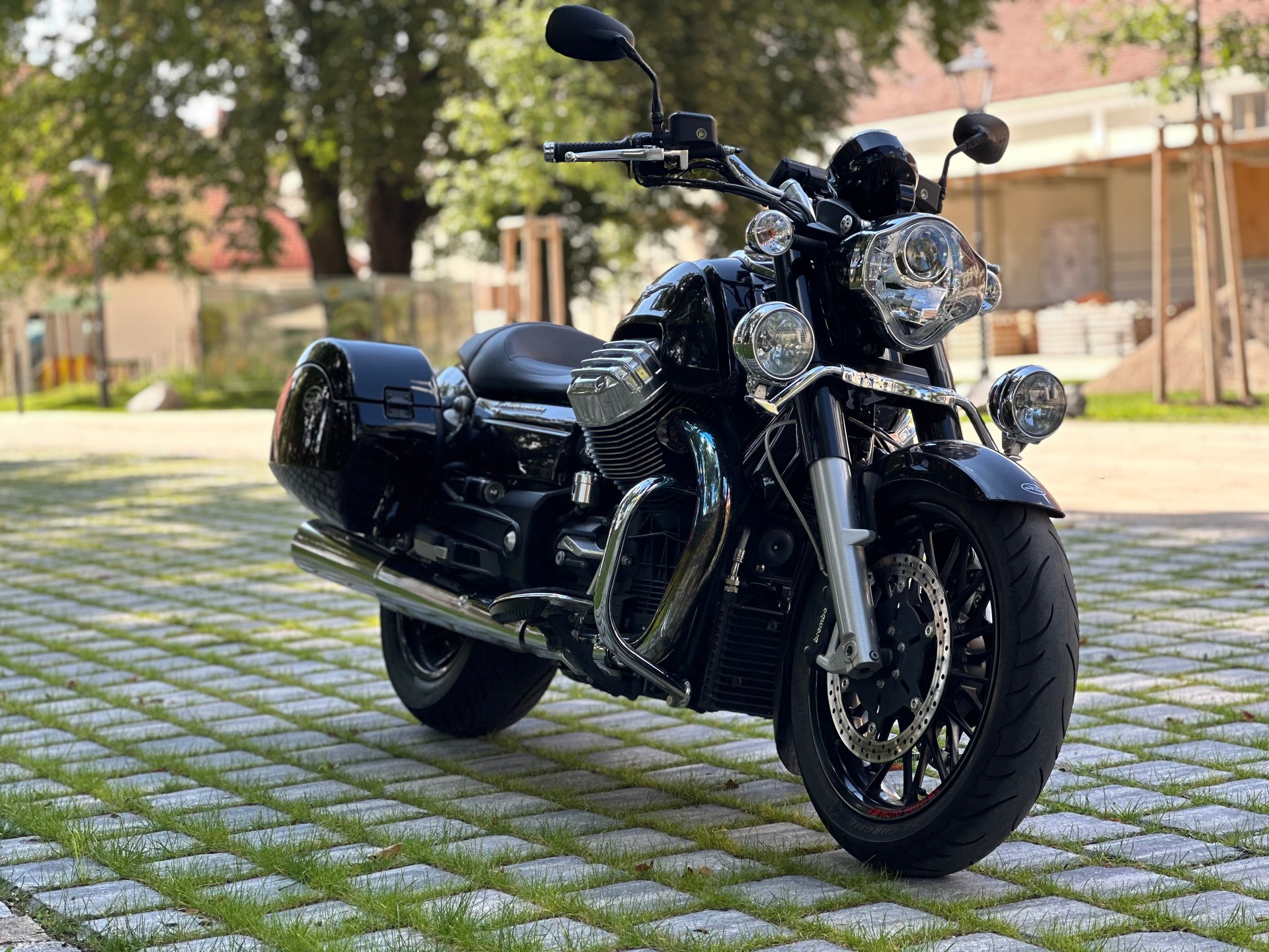 MOTO GUZZI California 1400 Custom-image-5