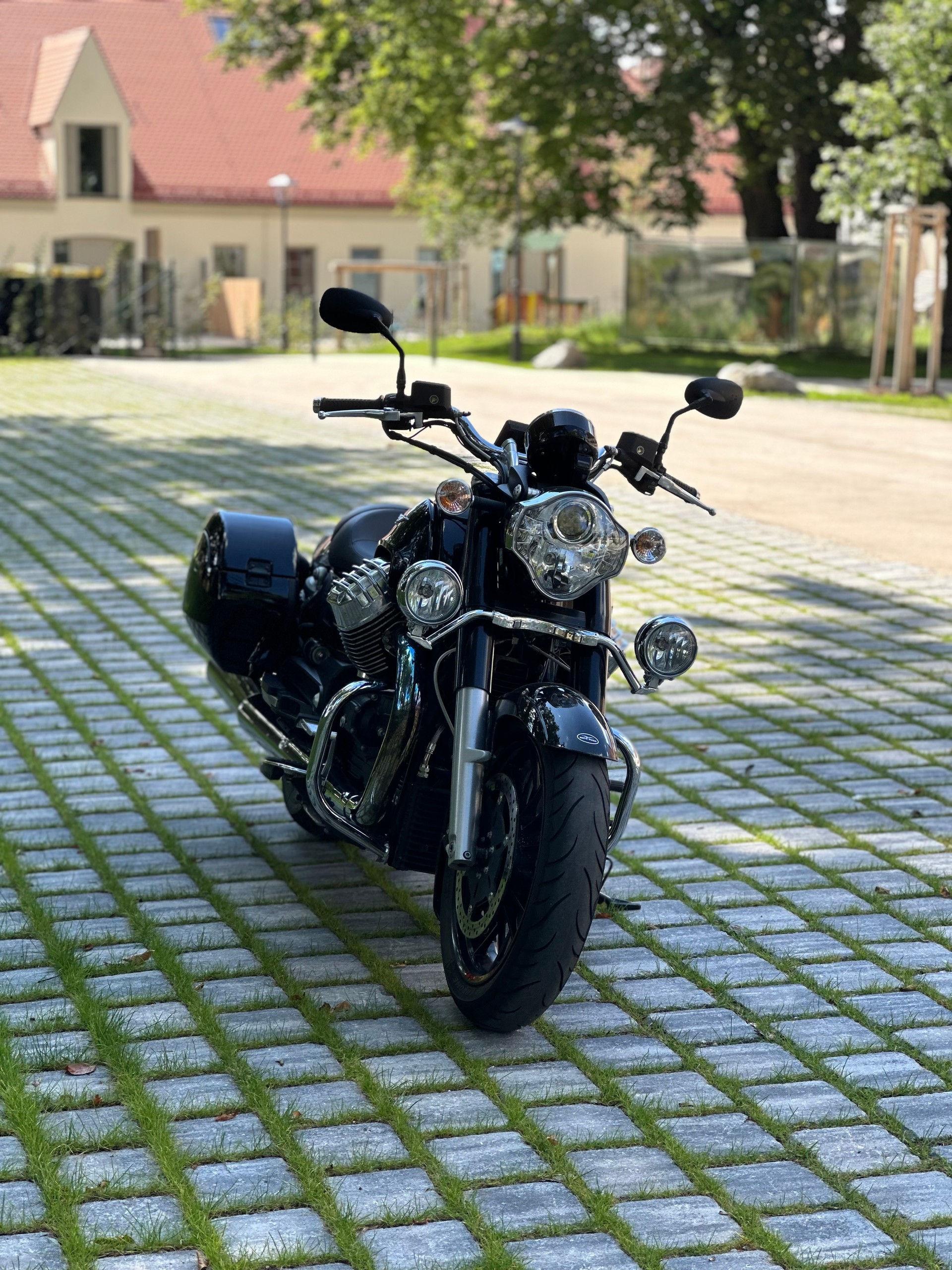MOTO GUZZI California 1400 Custom-image-6