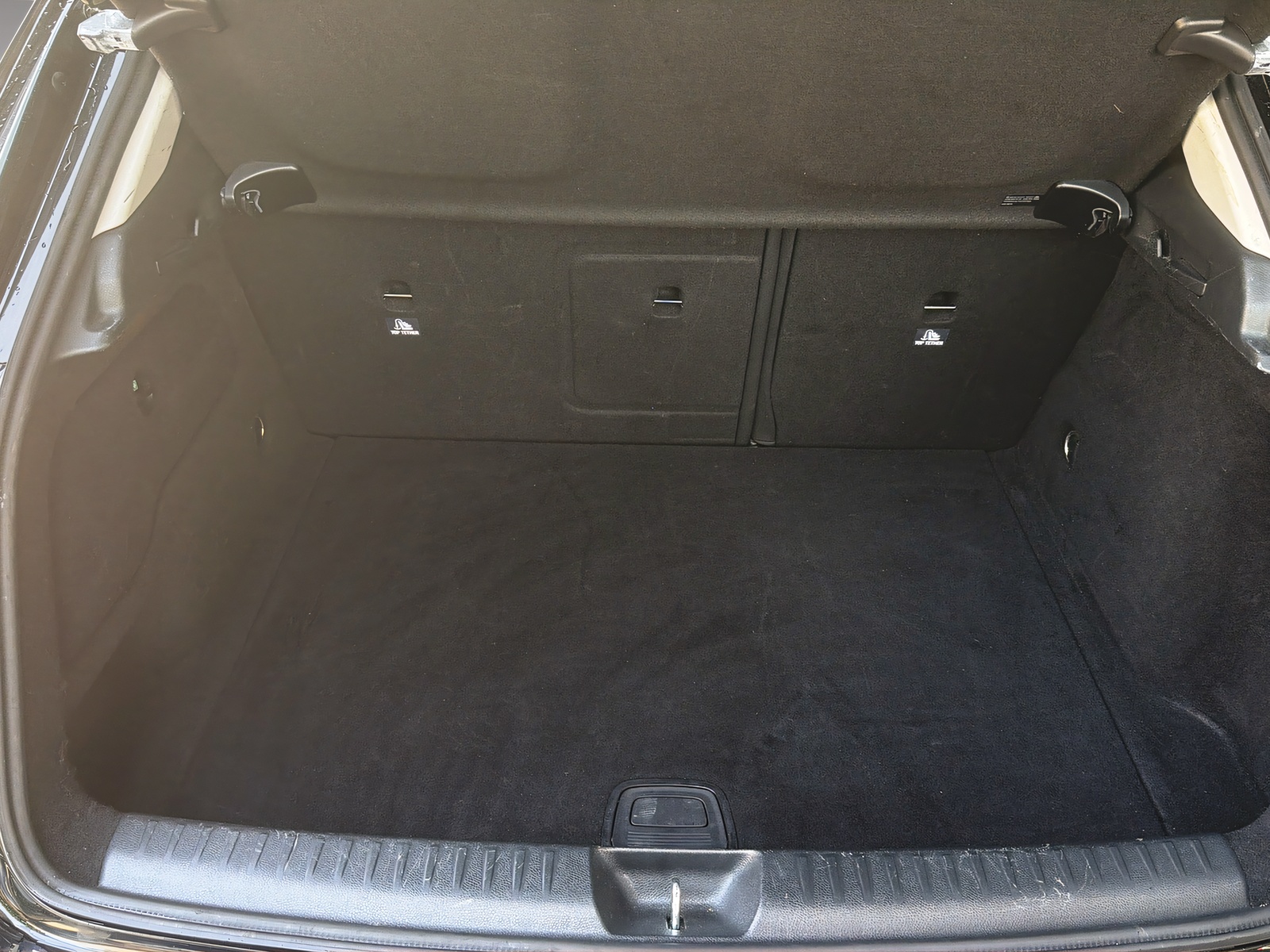MERCEDES-BENZ GLA-Klasse X156 GLA 200 d Urban 4m-image-16