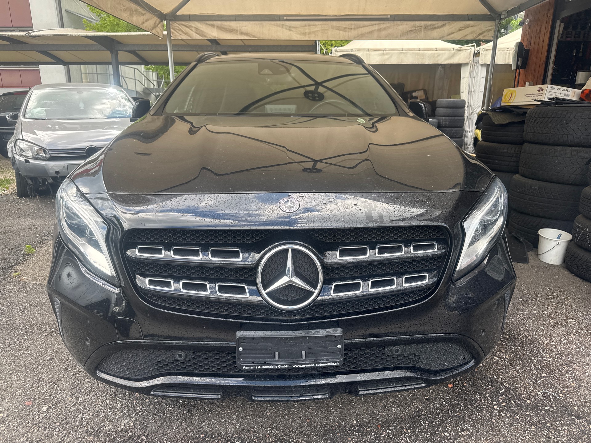 MERCEDES-BENZ GLA 200 Urban 7G-DCT-image-1