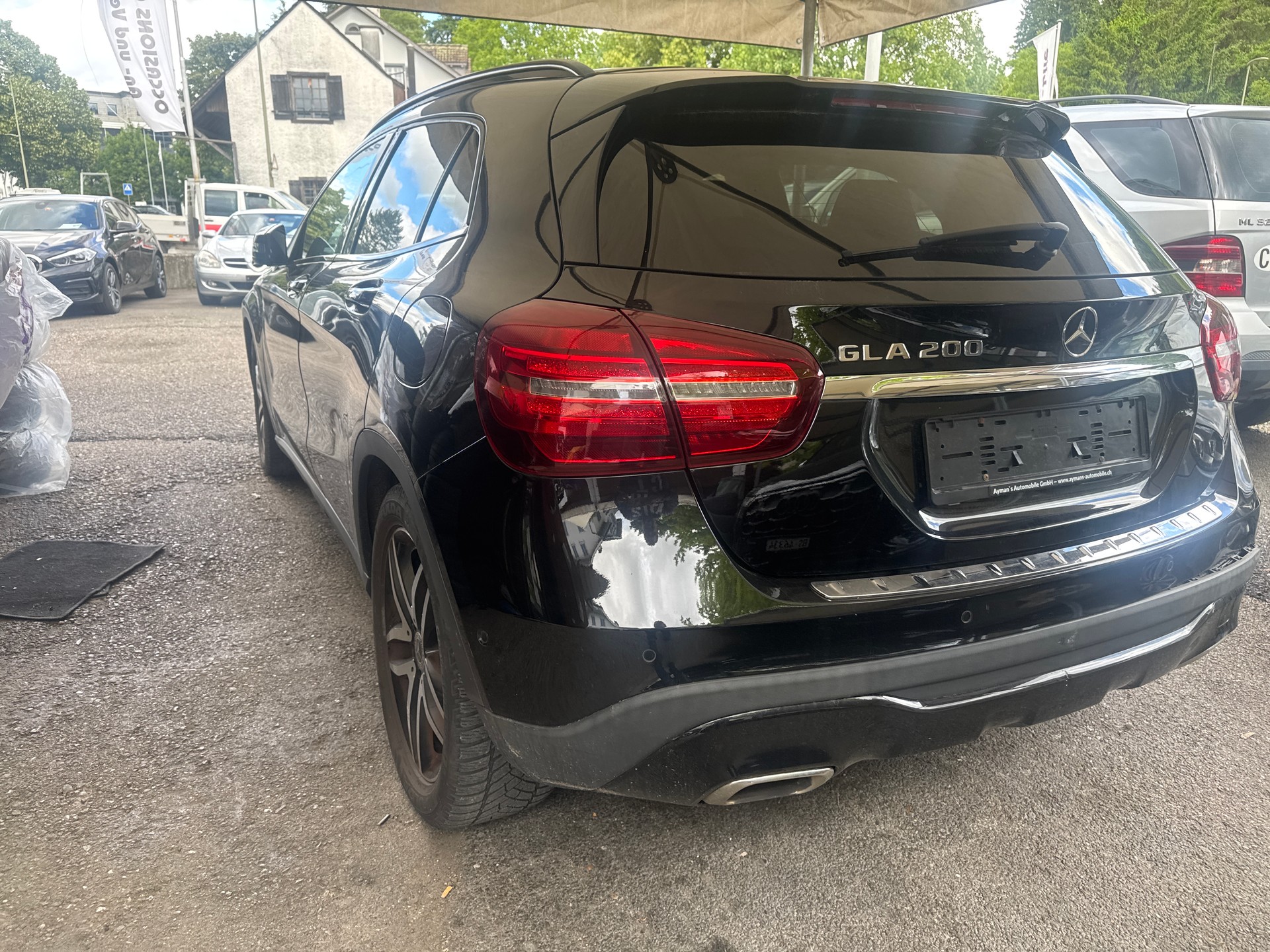MERCEDES-BENZ GLA 200 Urban 7G-DCT-image-5