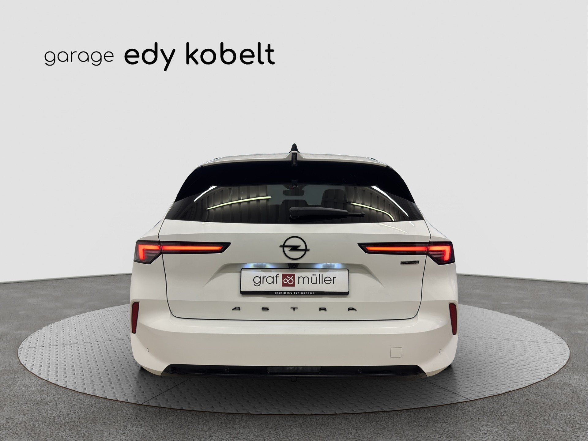 OPEL Astra Sports Tourer 1.6 PHEV Turbo GS A-image-14