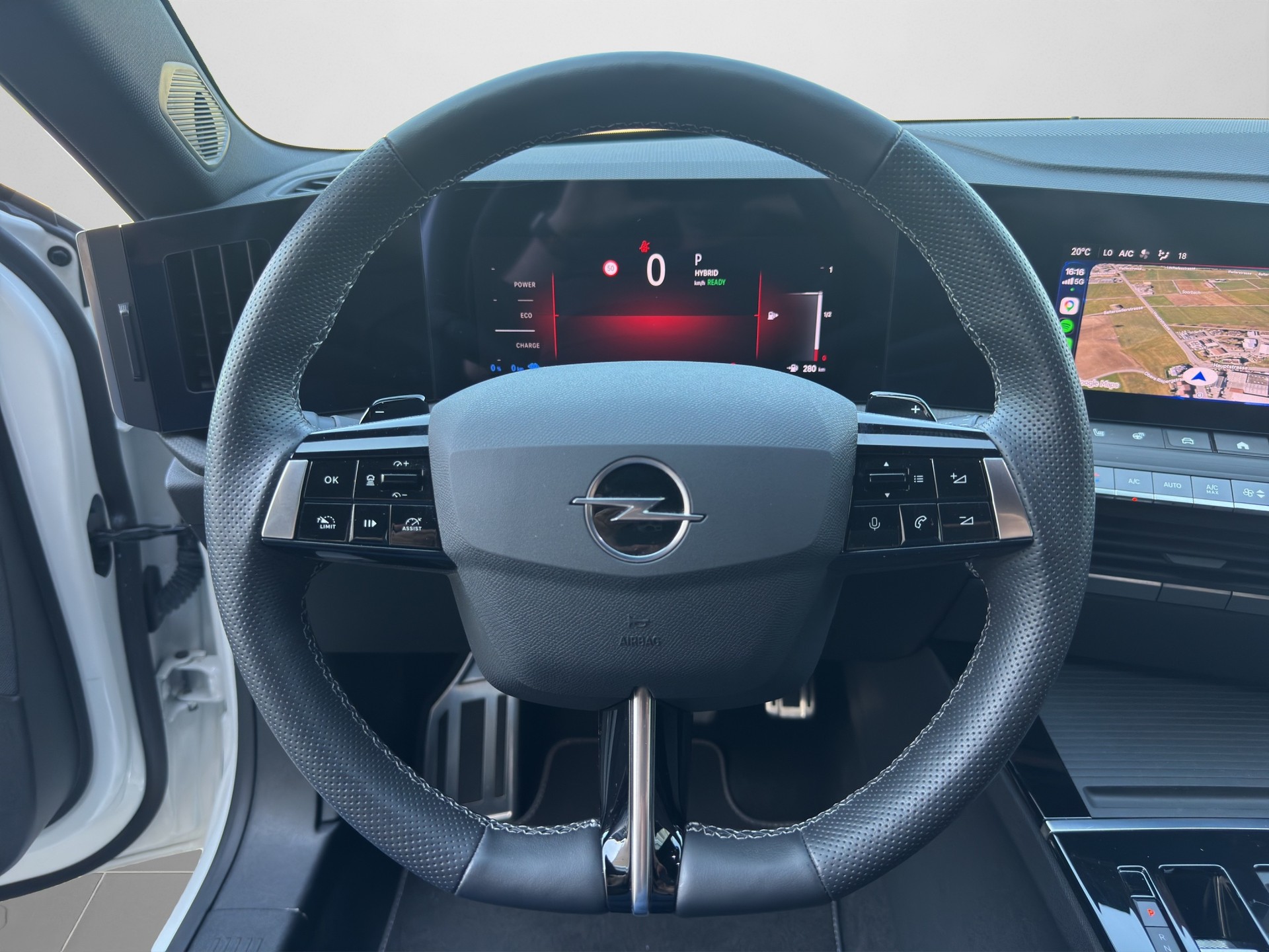 OPEL Astra Sports Tourer 1.6 PHEV Turbo GS A-image-4