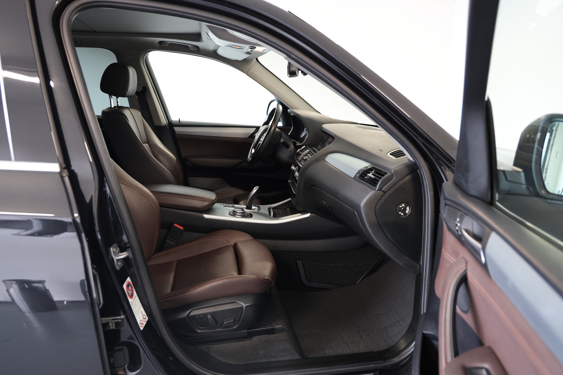 BMW X3 xDrive 35d Steptronic-image-13