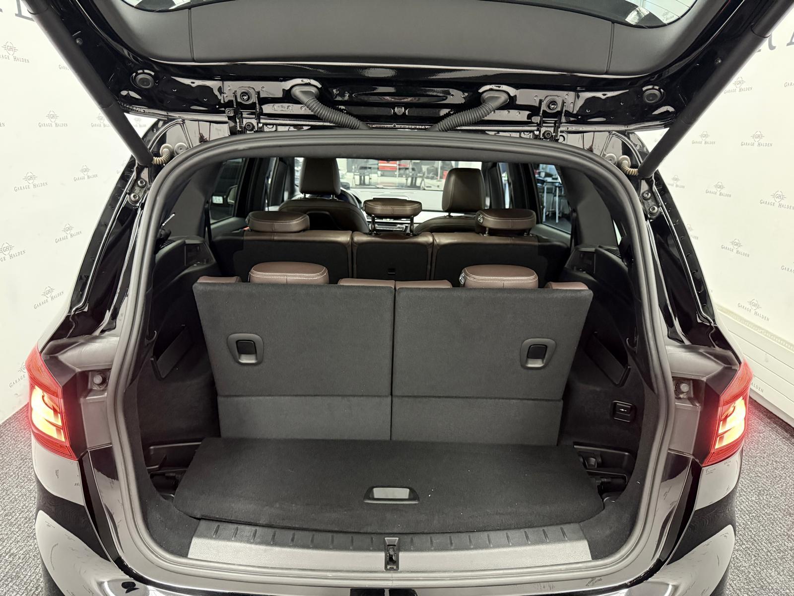 BMW 218d xDrive Gran Tourer-image-16