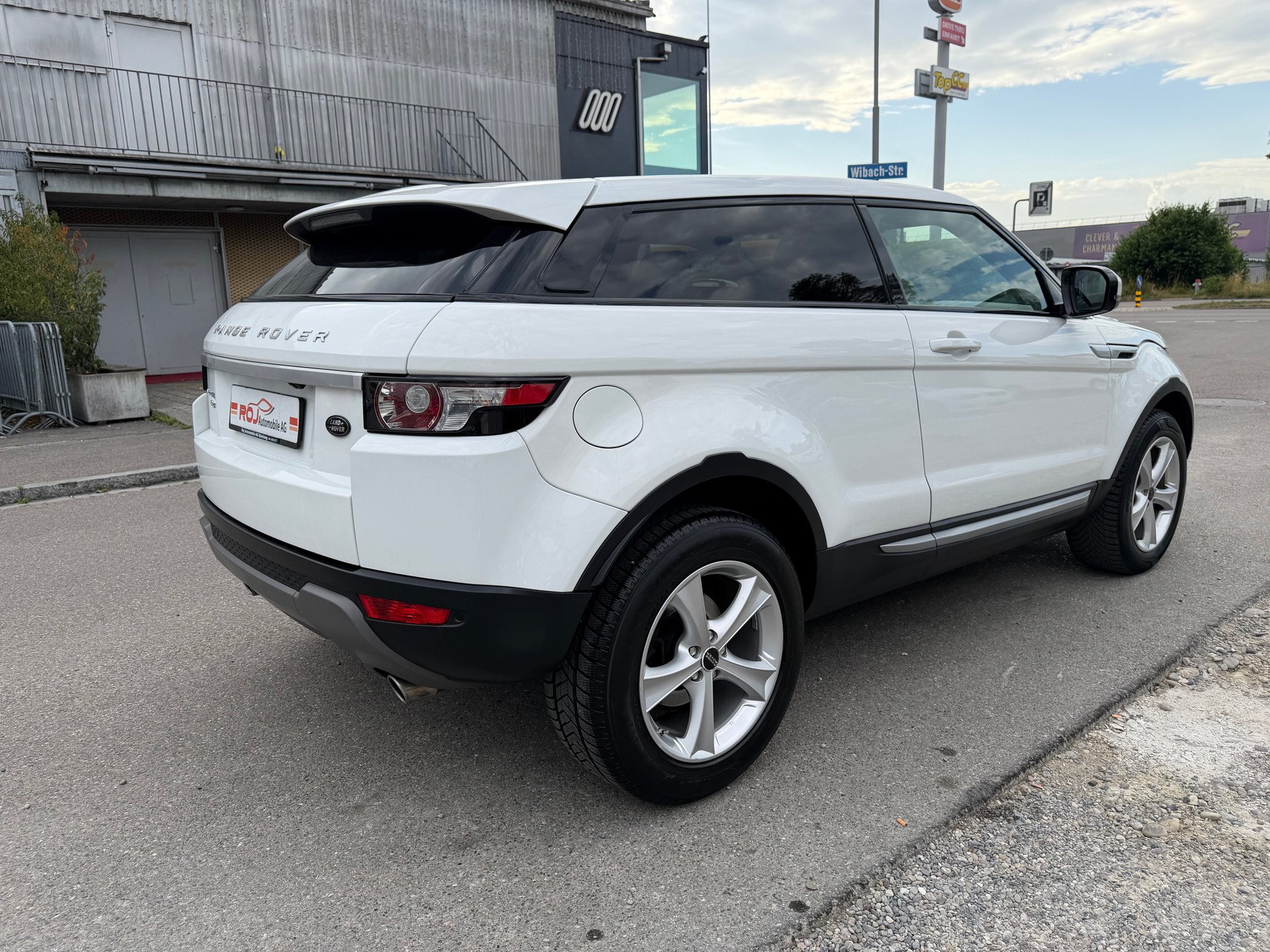 LAND ROVER Range Rover Evoque 2.0 Si4 Prestige AT6-image-4