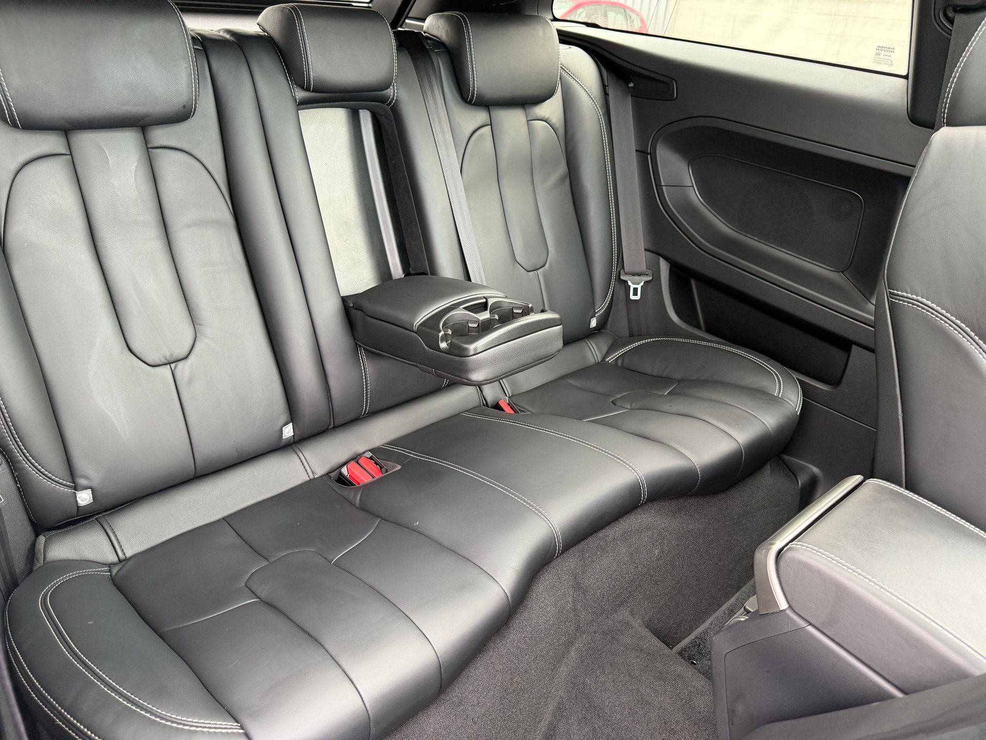 LAND ROVER Range Rover Evoque 2.0 Si4 Prestige AT6-image-15
