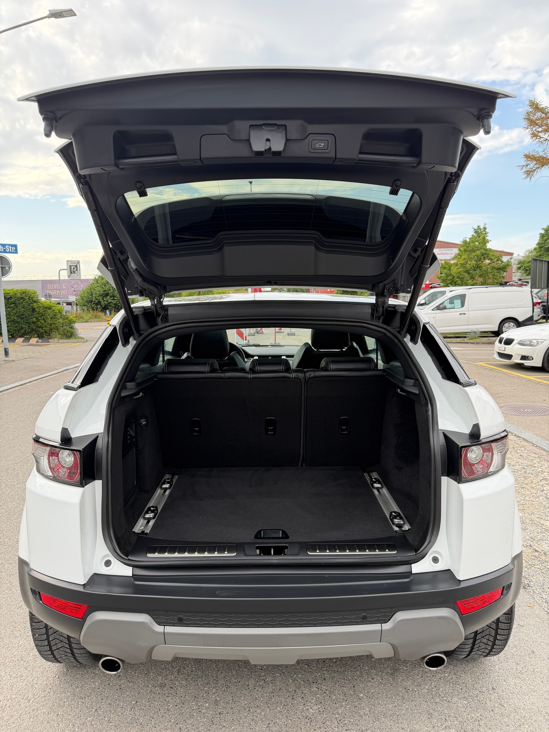 LAND ROVER Range Rover Evoque 2.0 Si4 Prestige AT6-image-11