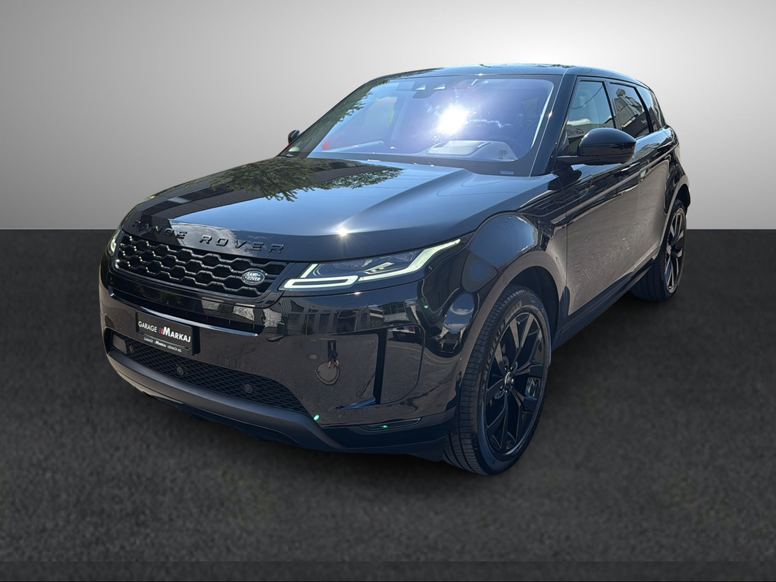 LAND ROVER Range Rover Evoque R-Dynamic D 240 S AT9-image-1