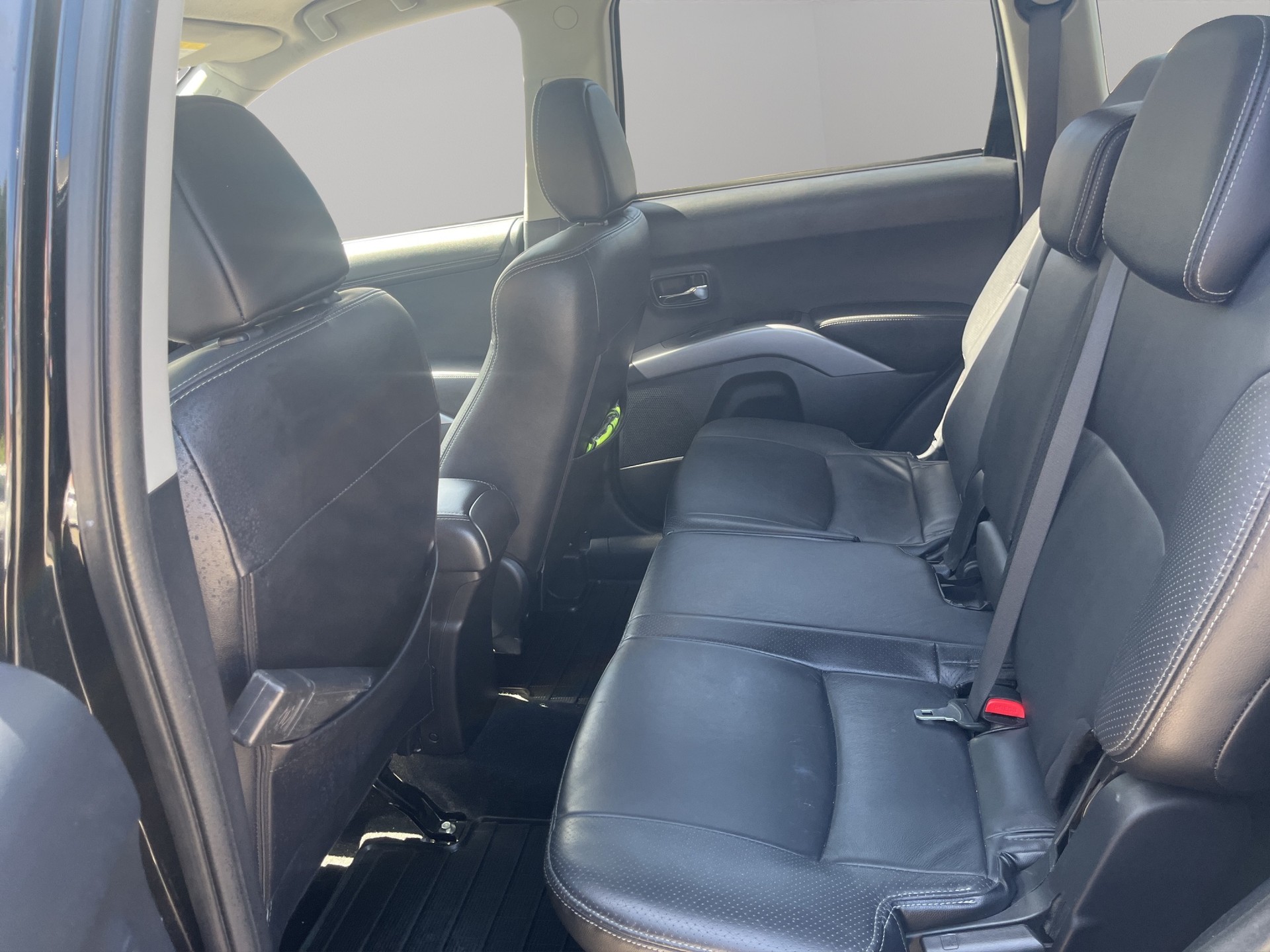 CITROEN C-Crosser 2.2 HDi VTR DCS6-image-11