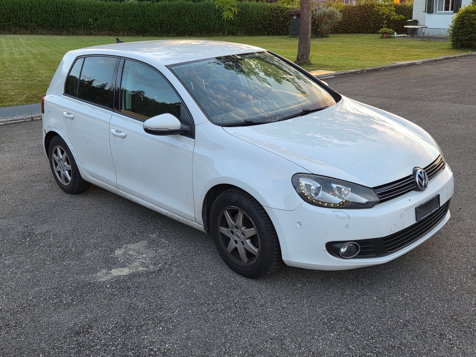 VW Golf 1.2 TSI BlueMotion Technology Trendline DSG-image-1