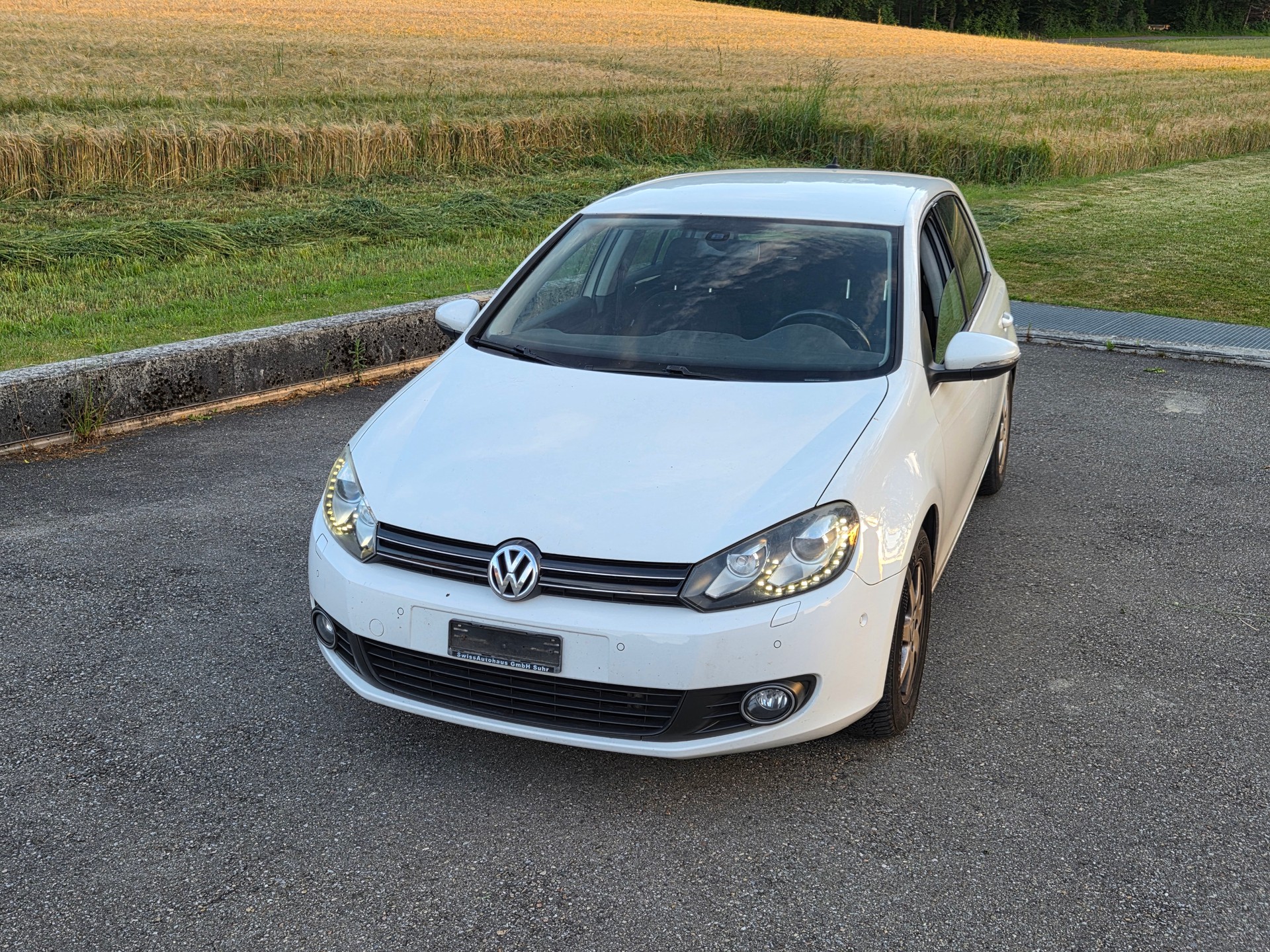VW Golf 1.2 TSI BlueMotion Technology Trendline DSG-image-2