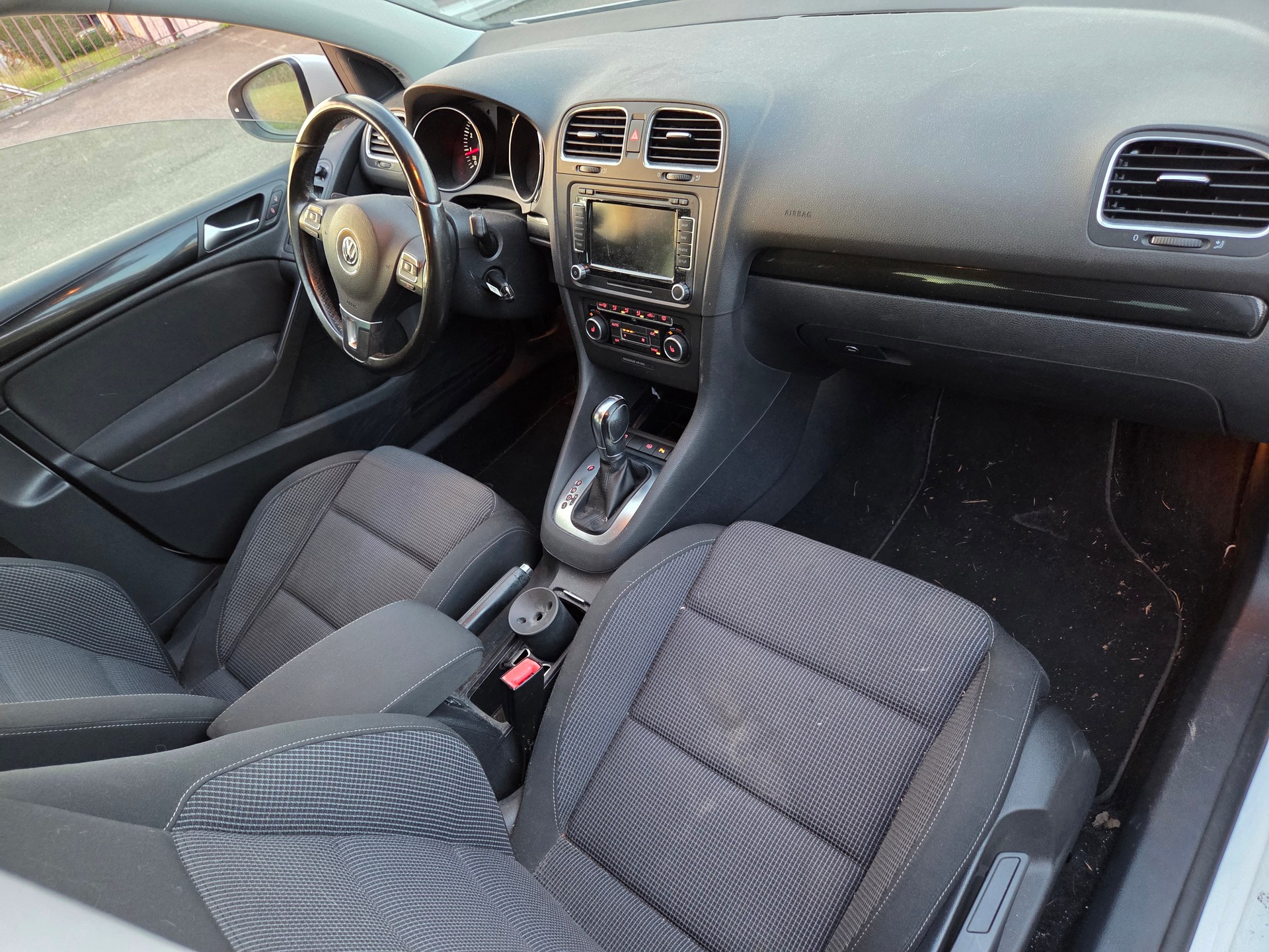 VW Golf 1.2 TSI BlueMotion Technology Trendline DSG-image-7