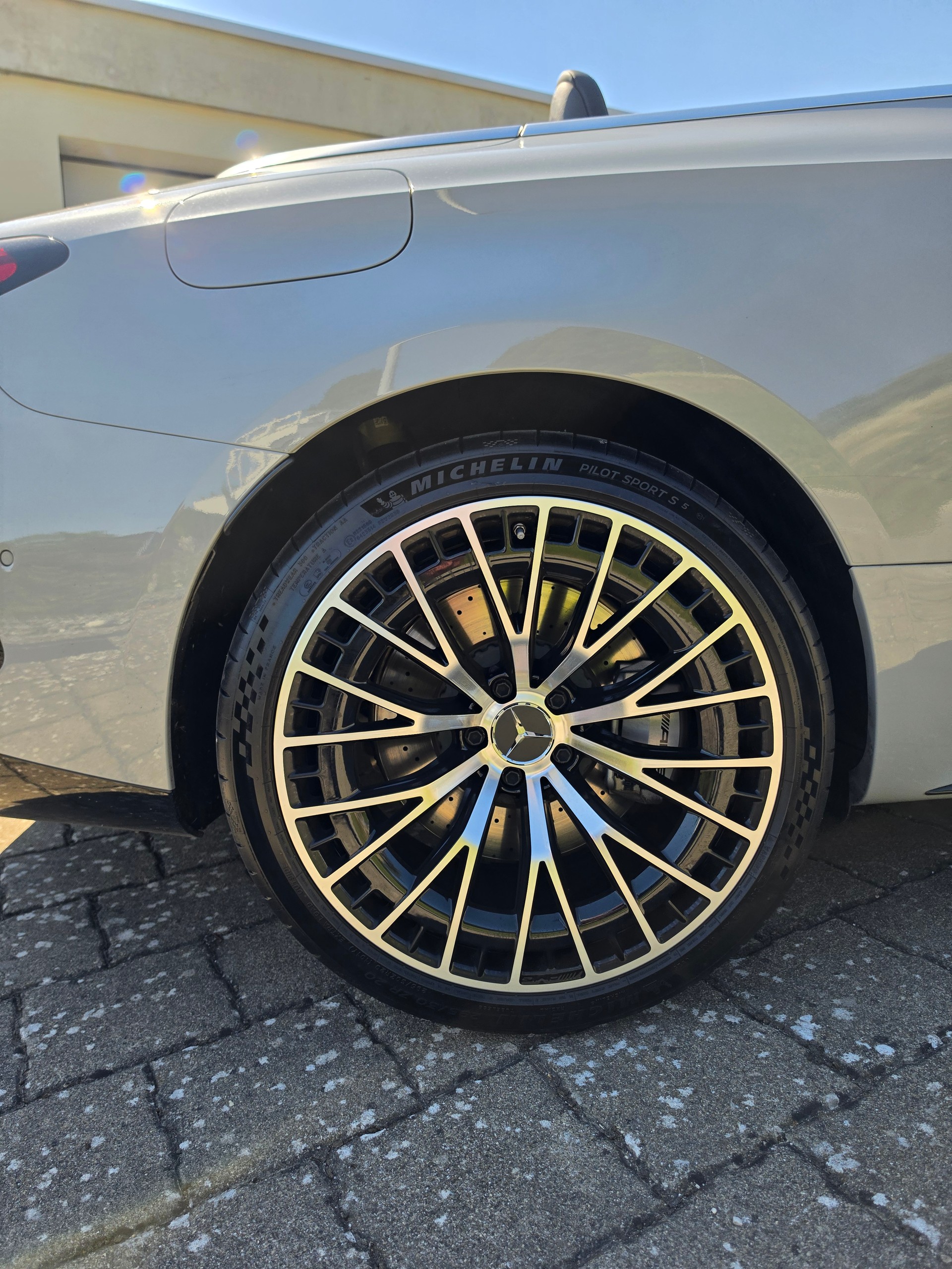 MERCEDES-BENZ CLE 53 AMG 4matic+-image-18