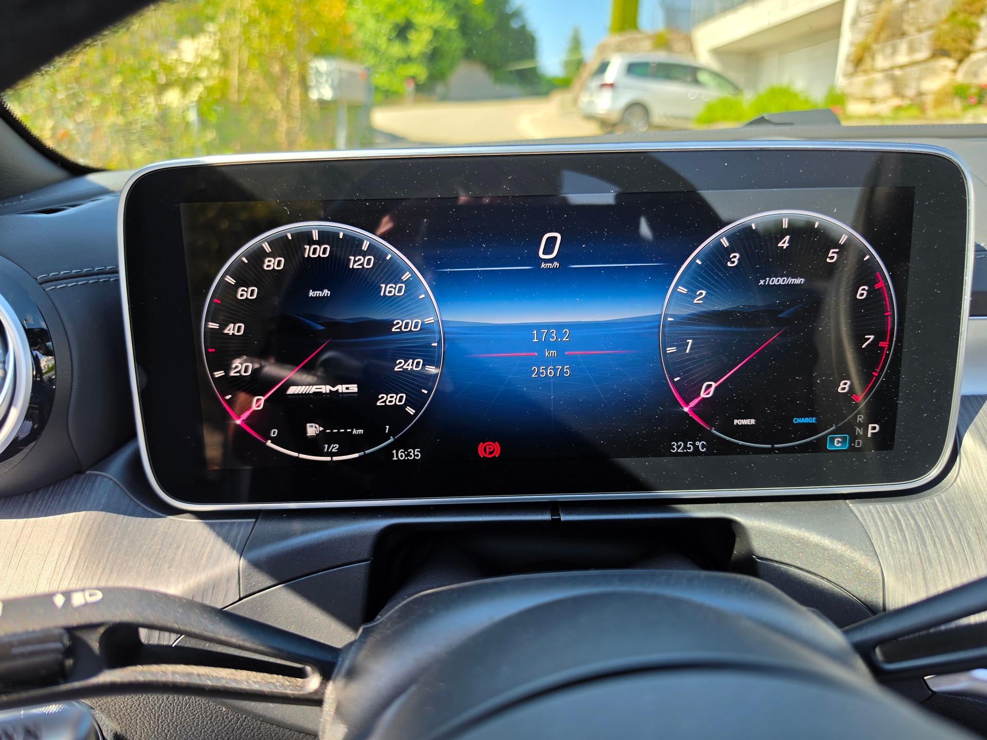 MERCEDES-BENZ CLE 53 AMG 4matic+-image-11