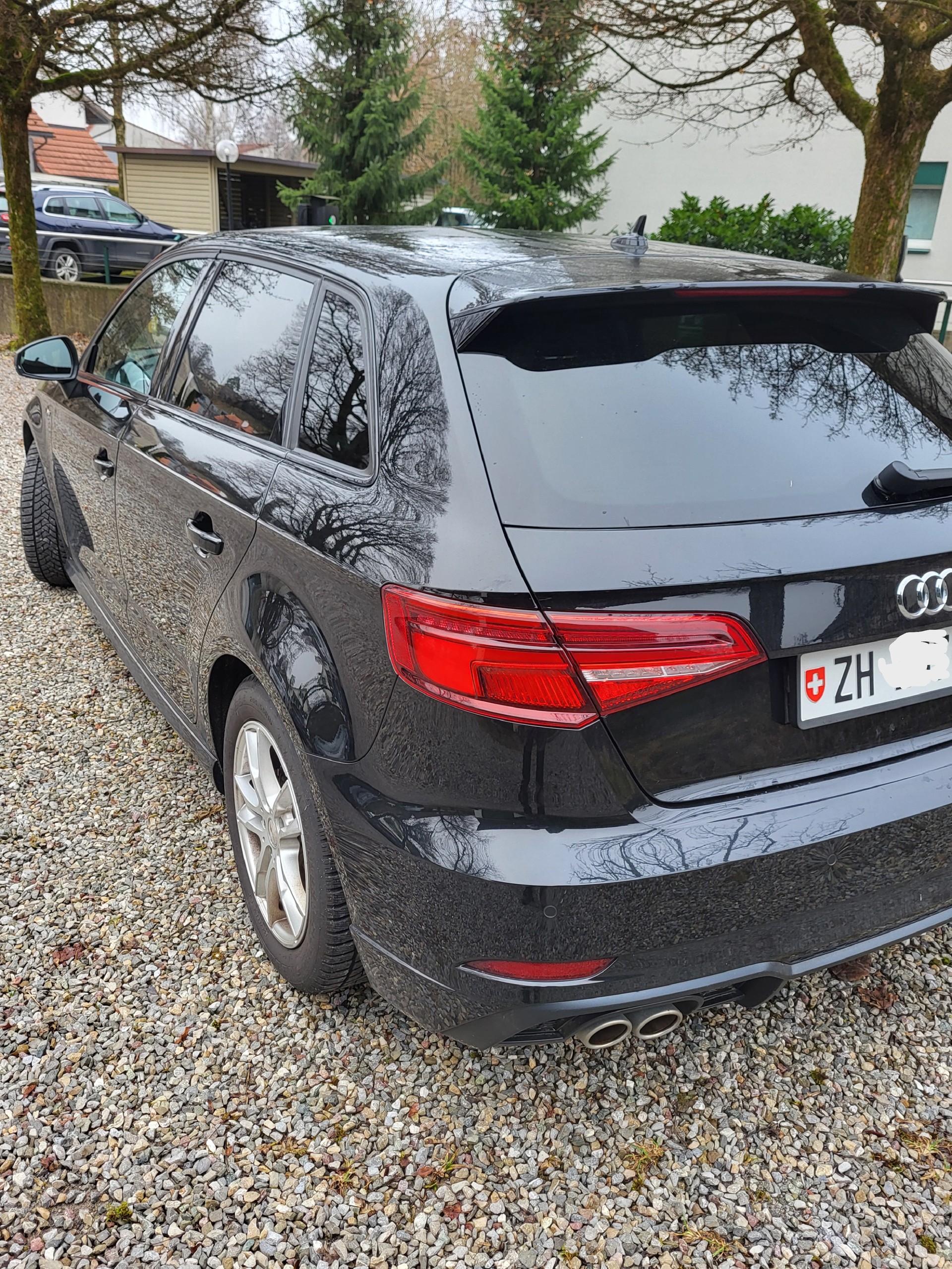 AUDI 1.5 35 TFSI Sport-image-1