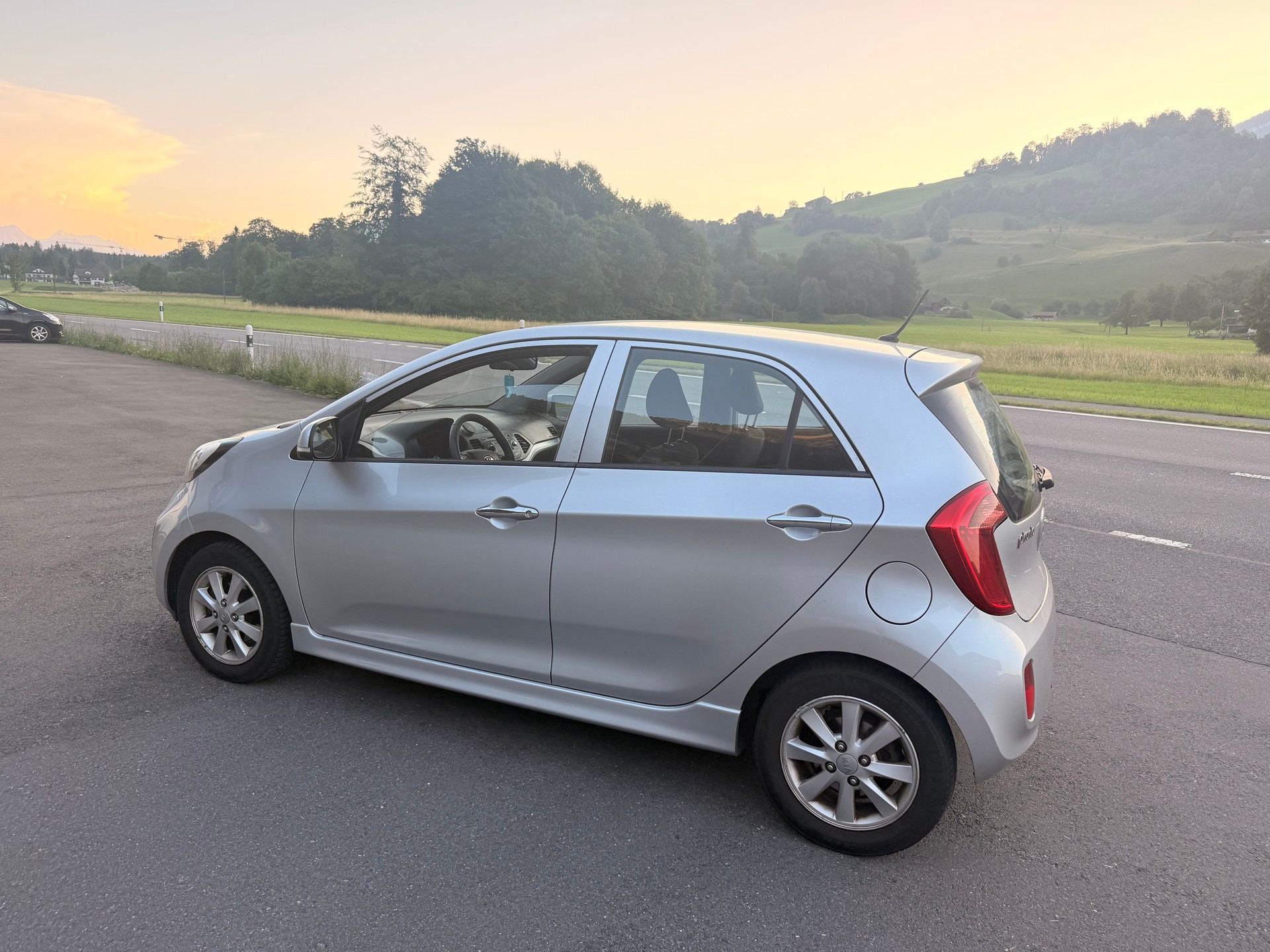 KIA Picanto 1.2 CVVT Trend-image-7