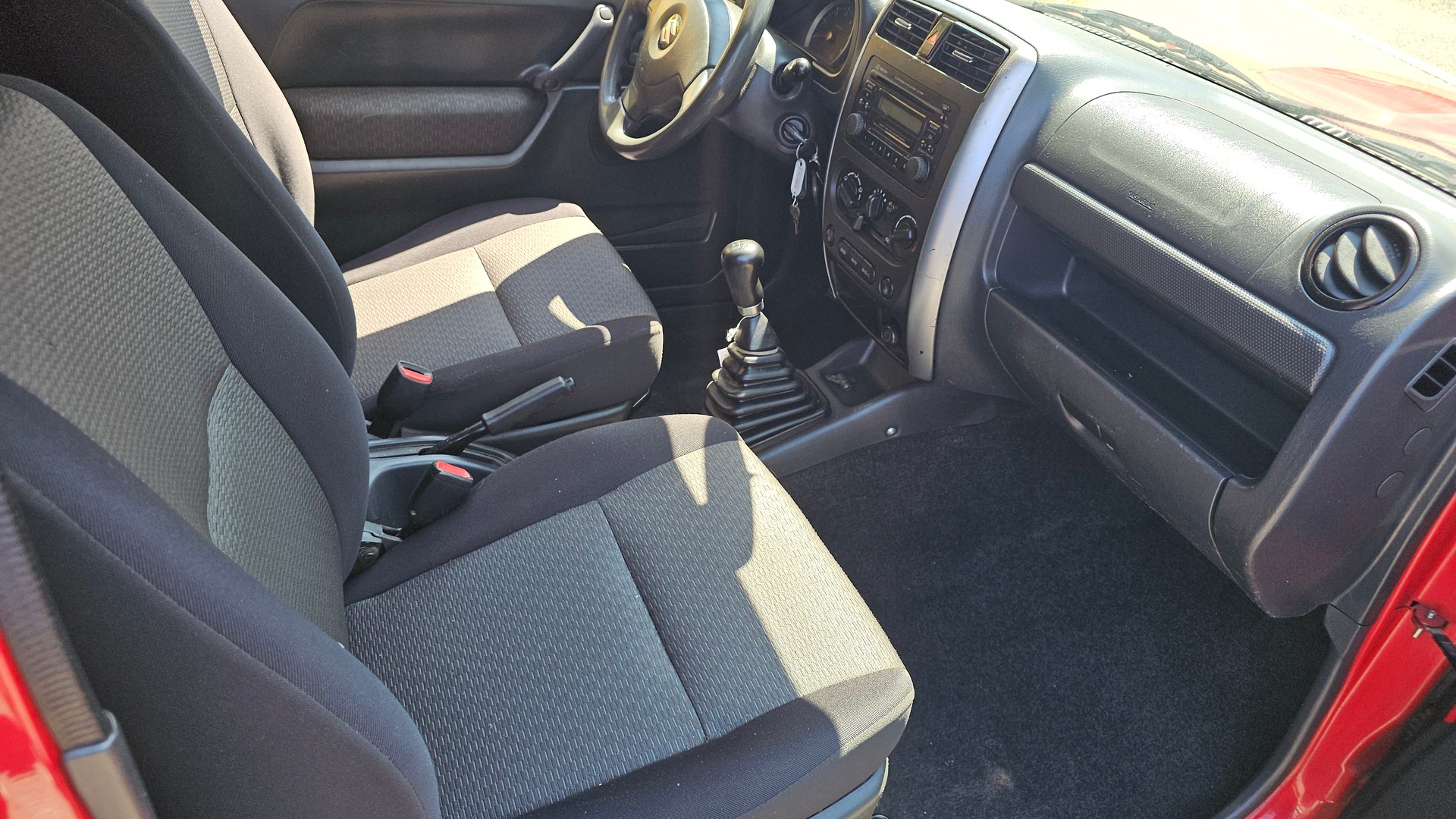 SUZUKI Jimny 1.5 Turbodiesel GL Top Special Edition-image-5