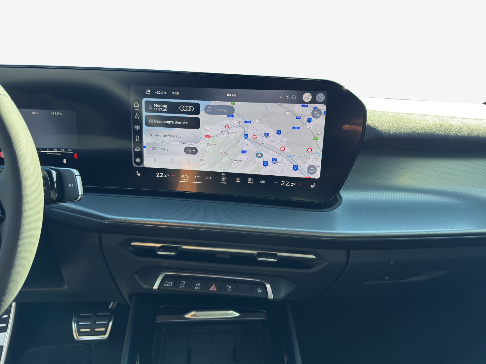 AUDI Q3 SUV TFSI quattro 195 kW S tronic-image-10