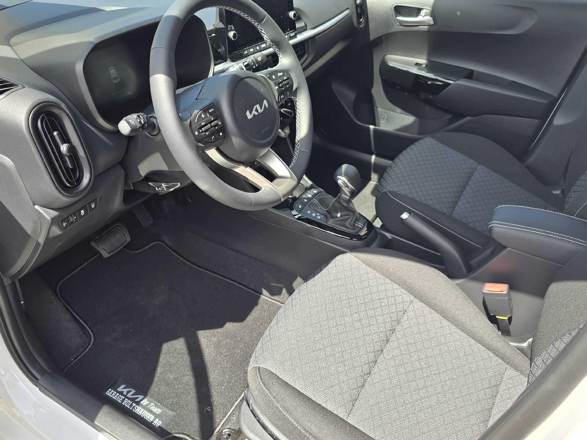 KIA Picanto 1.0 GDi First Edition-image-8