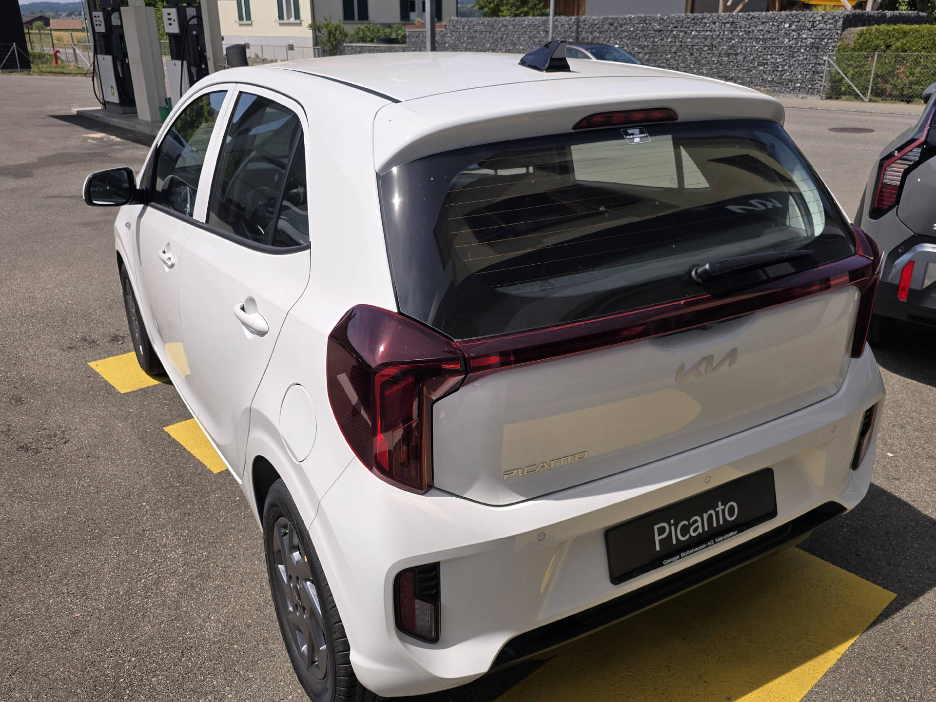 KIA Picanto 1.0 GDi First Edition-image-2