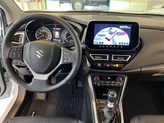 SUZUKI S-Cross 1.4 T Compact+ Hybrid 4x4-image-6