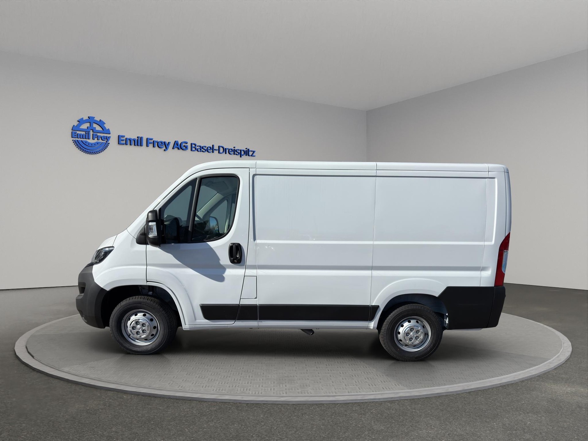 PEUGEOT Boxer Kaw. 333 L1H1 2.2 BlueHDi 140 S/S-showroom-element-2