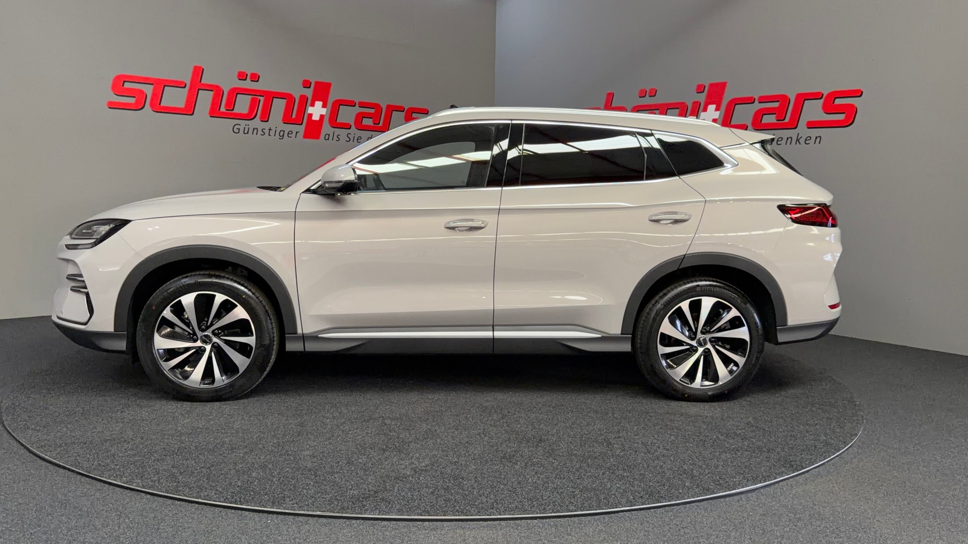 BYD Seal U Design Elektro 87kwh-image-2