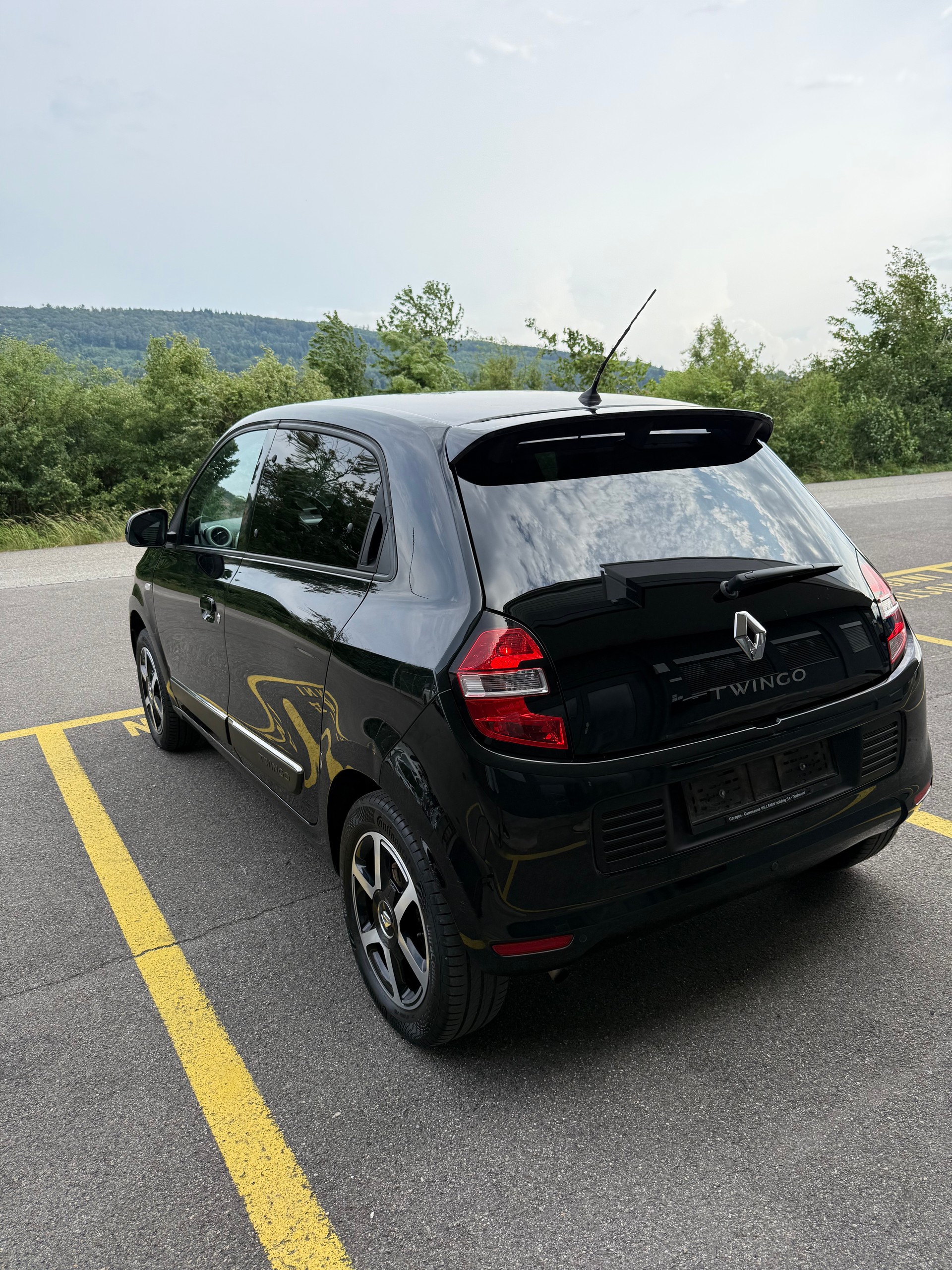 RENAULT Twingo 0.9 90th Anniversary-image-6