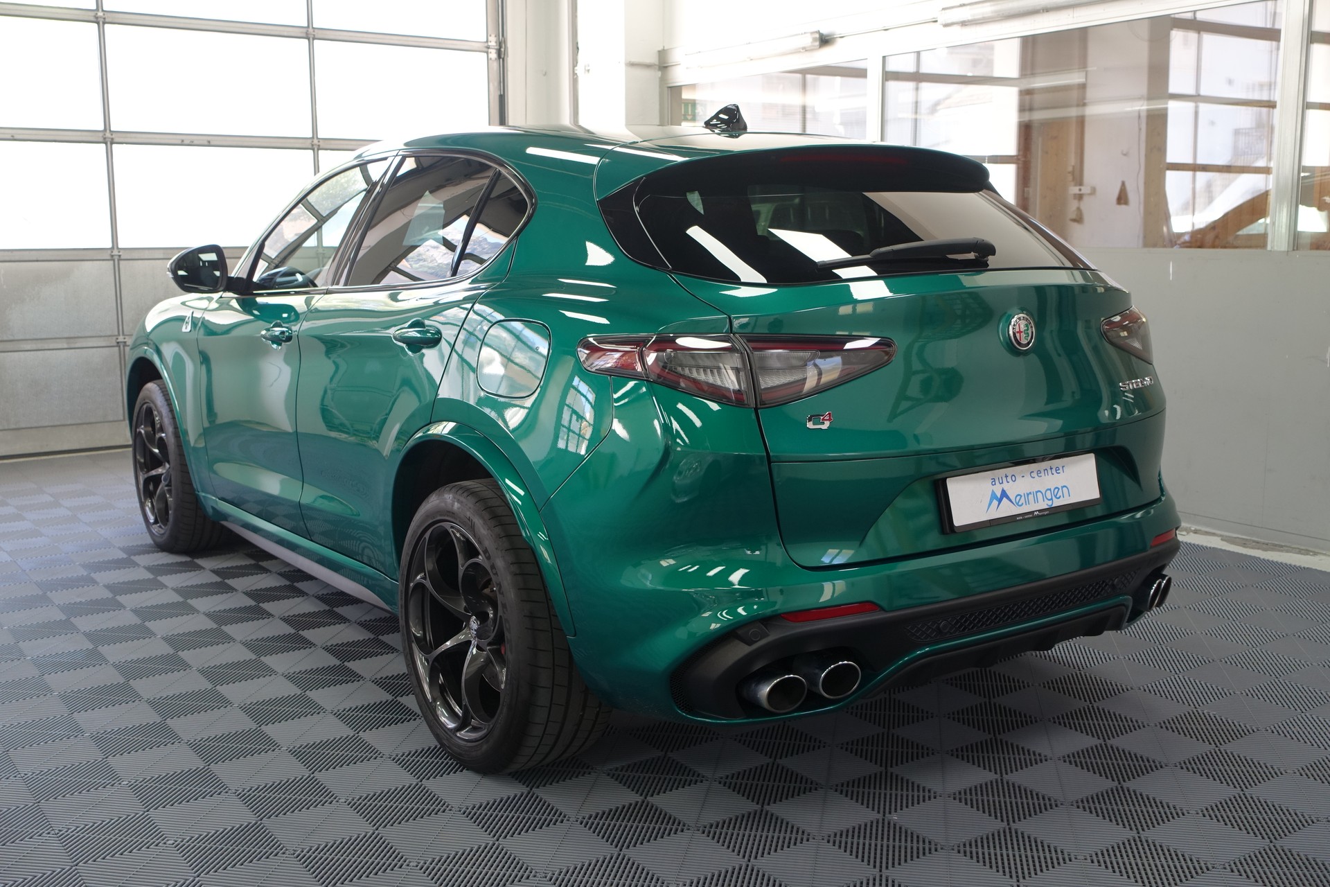 ALFA ROMEO Stelvio 2.9 V6 Quadrifoglio Q4 AT8-image-3