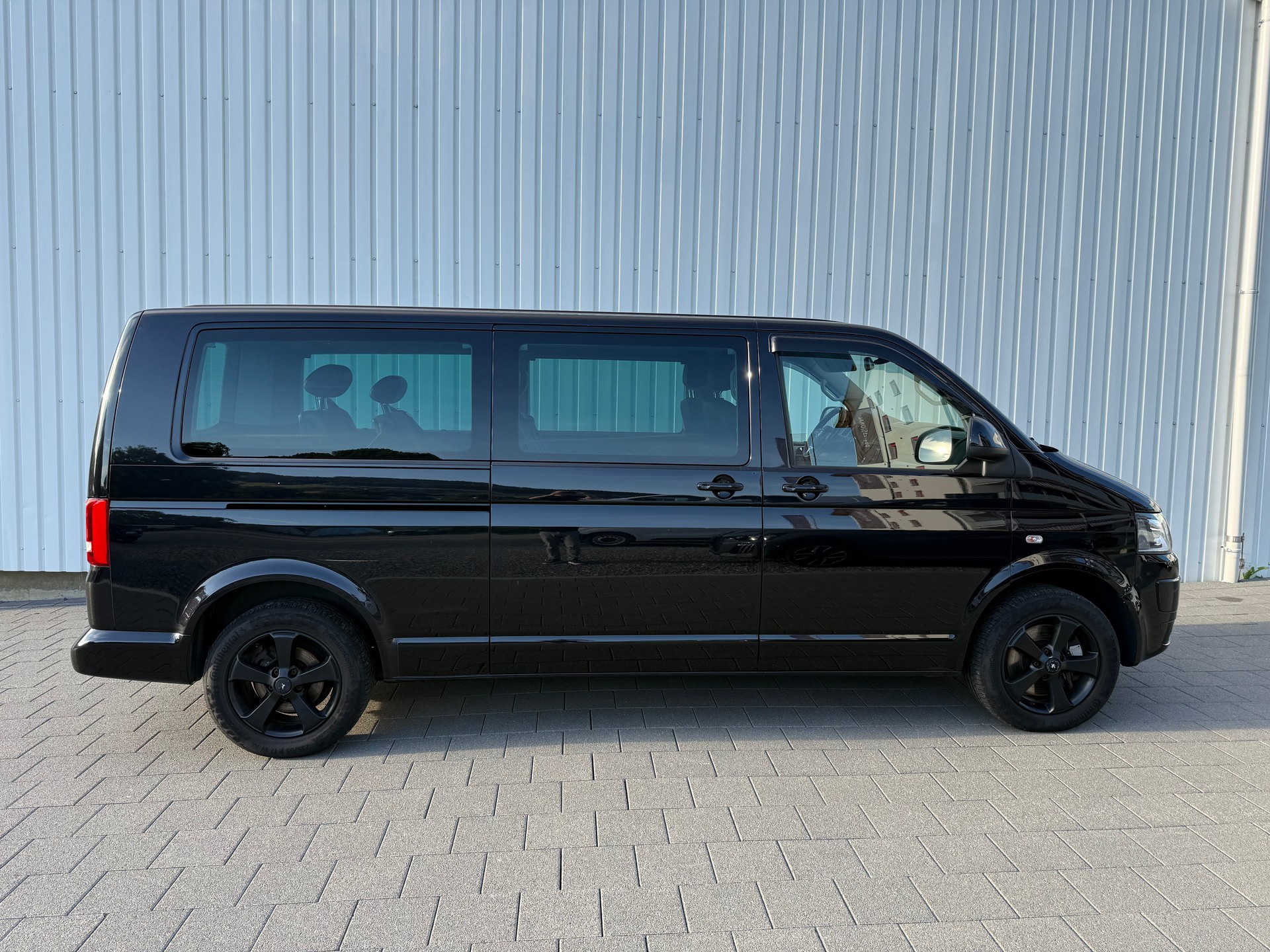 VW T5 Multivan 2.0 Bi-TDI CR Comfortline 4Motion DSG-image-1
