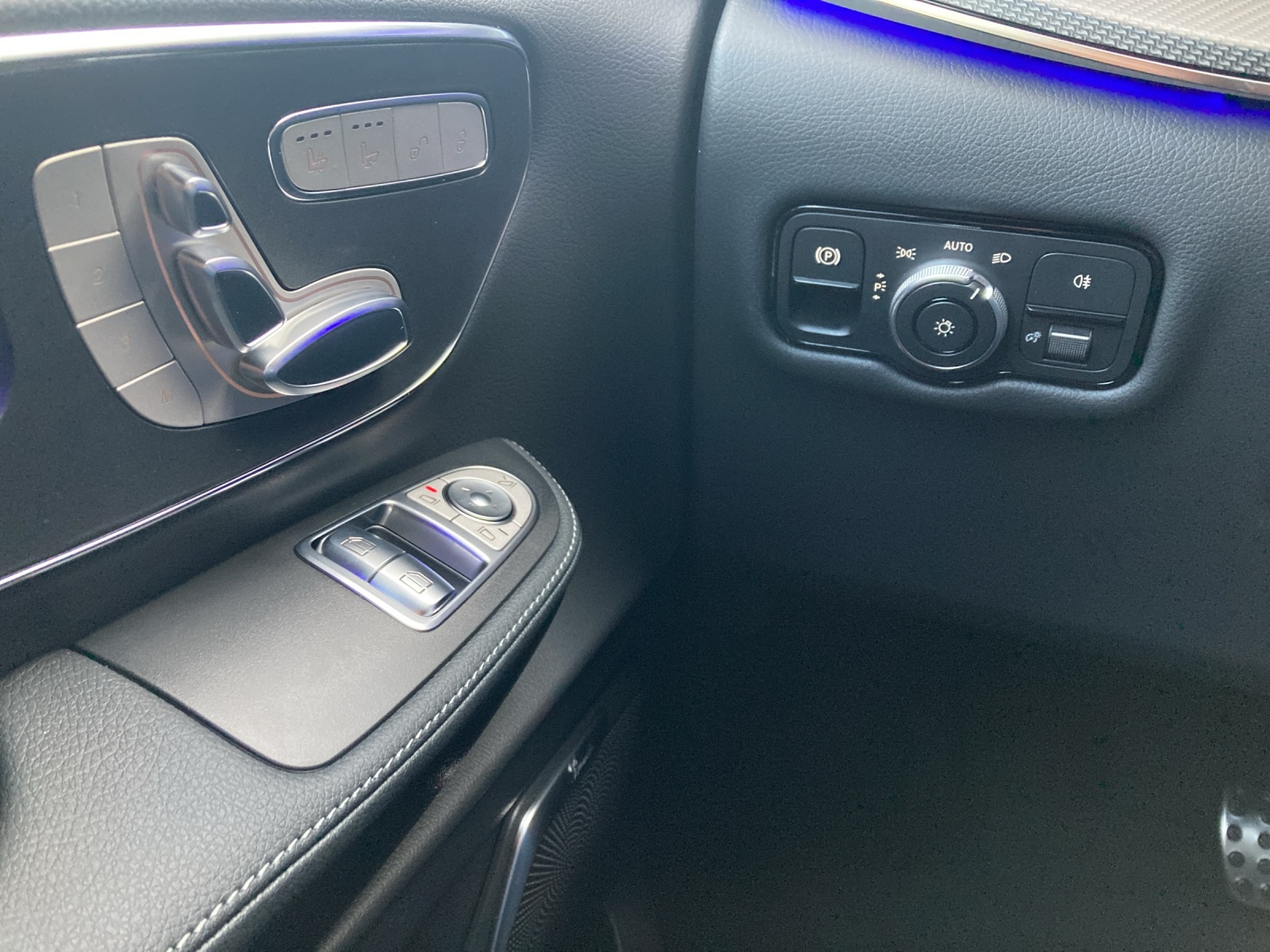 MERCEDES-BENZ V 300 d lang Avantgarde 4Matic 9G-Tronic-image-15