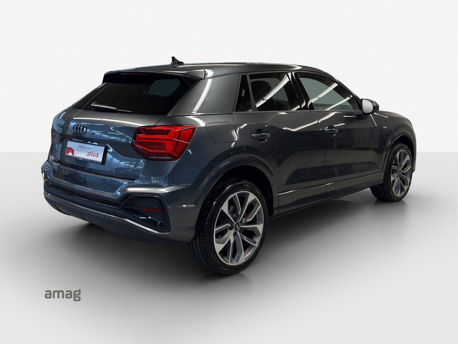 AUDI Q2 40 TFSI S line Attraction quattro S-tronic-image-4