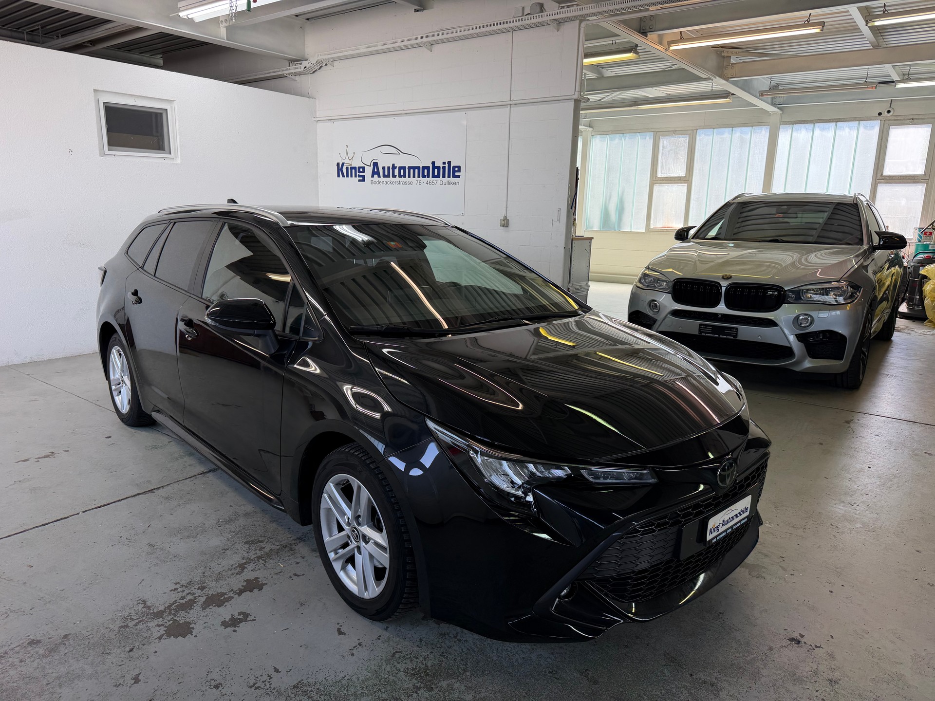 TOYOTA Corolla Touring Sports 1.2 Turbo Comfort | CH-Auto | Frisch MFK | 1-Hand-image-0