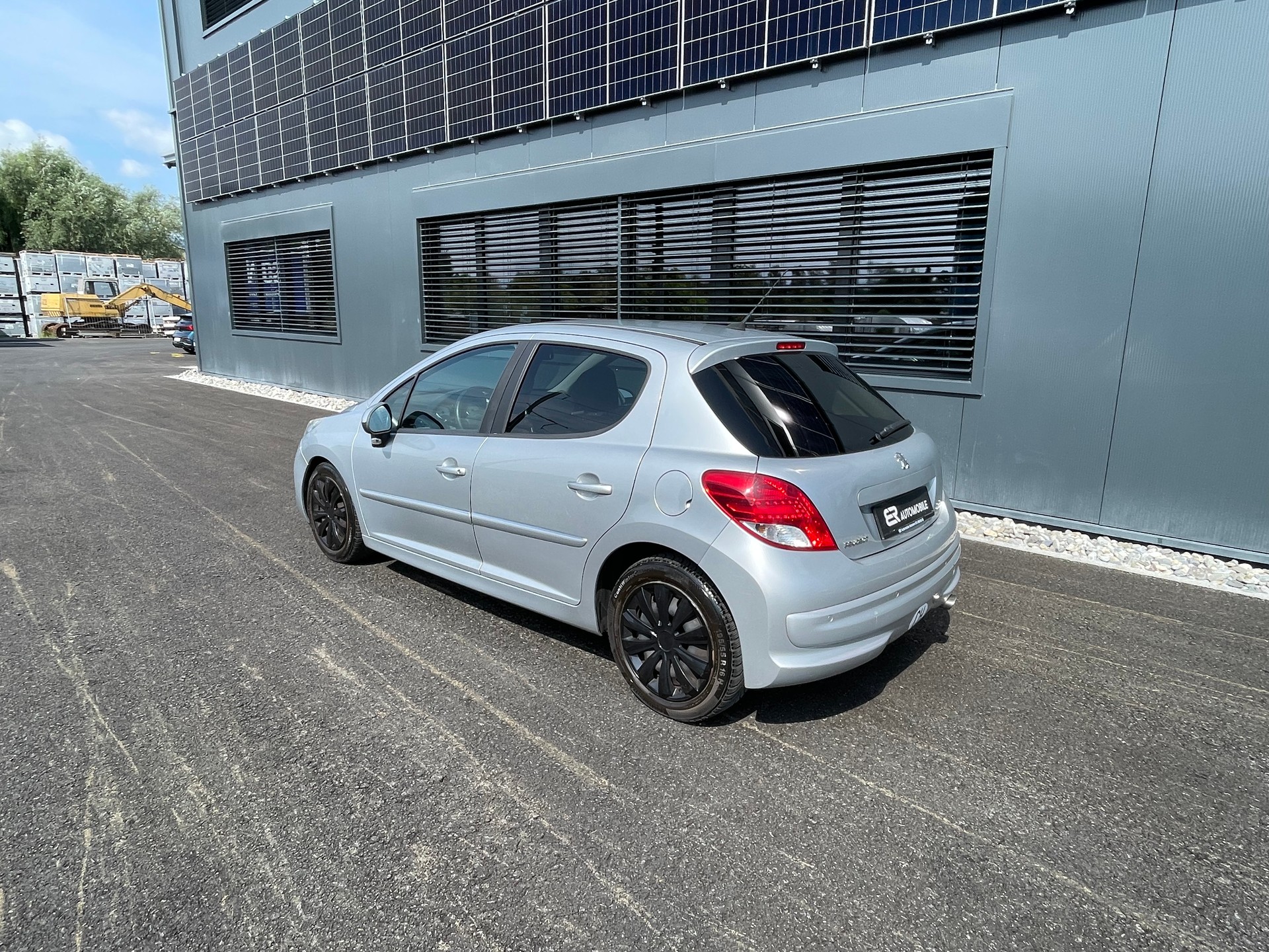 PEUGEOT 207 1.6 16V Sport-image-5