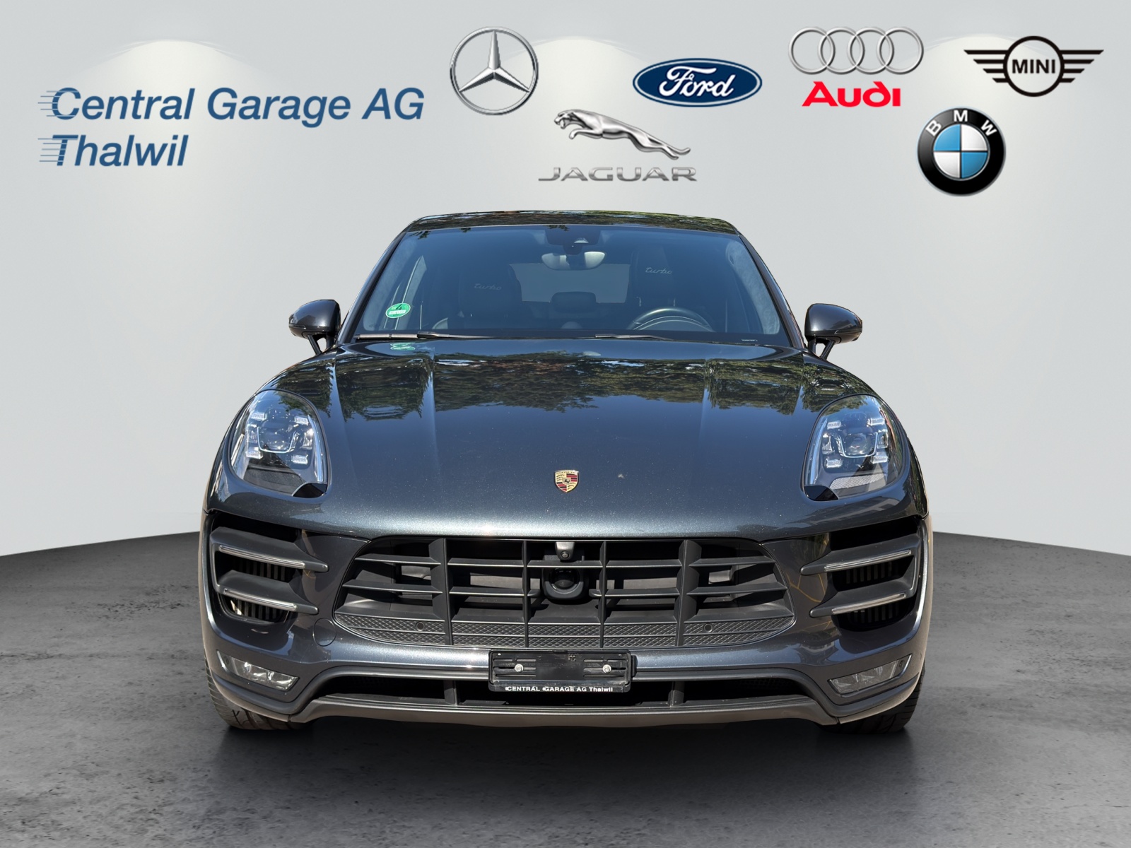 PORSCHE Macan Turbo Performance PDK-image-1