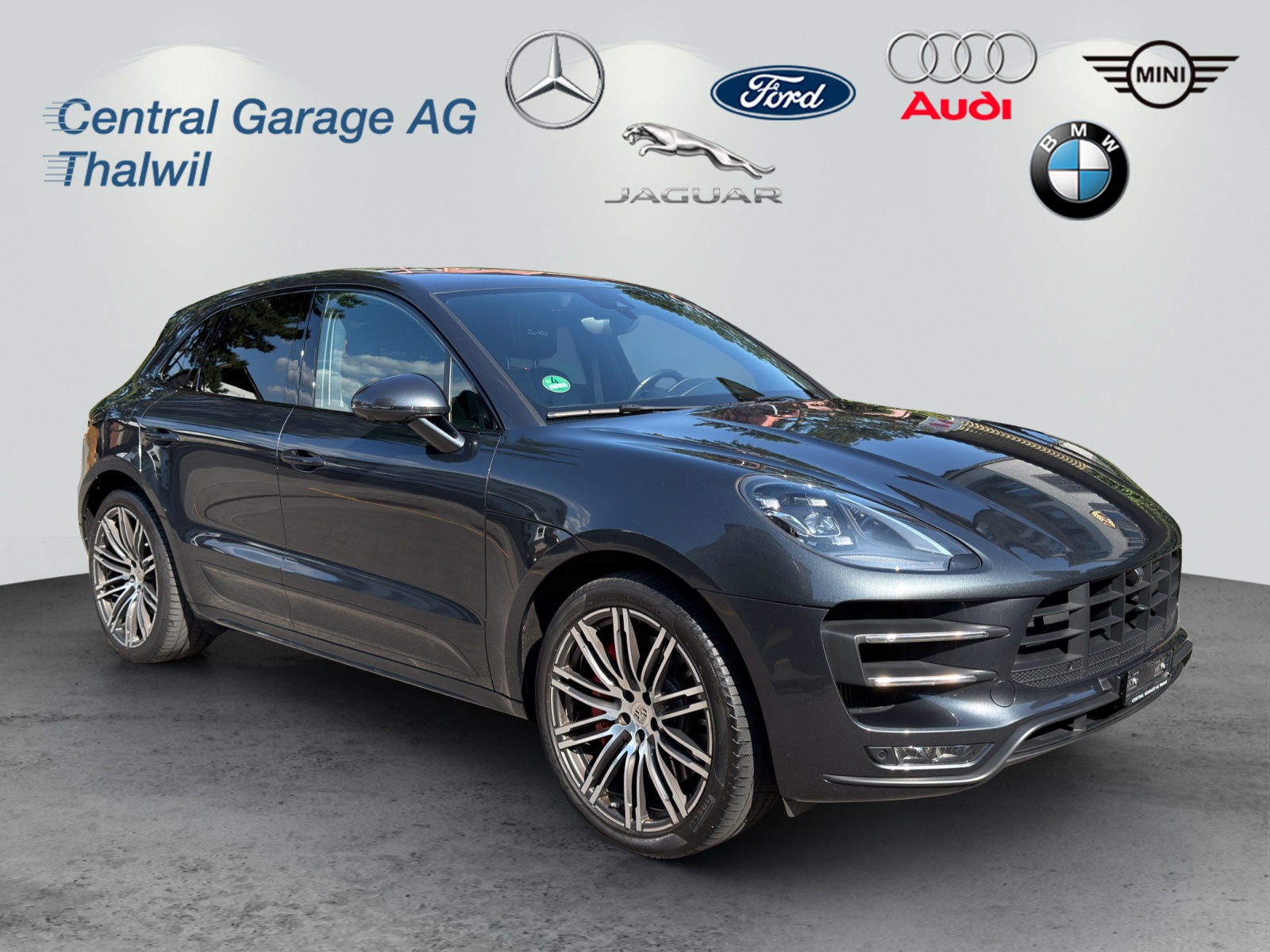 PORSCHE Macan Turbo Performance PDK-image-7