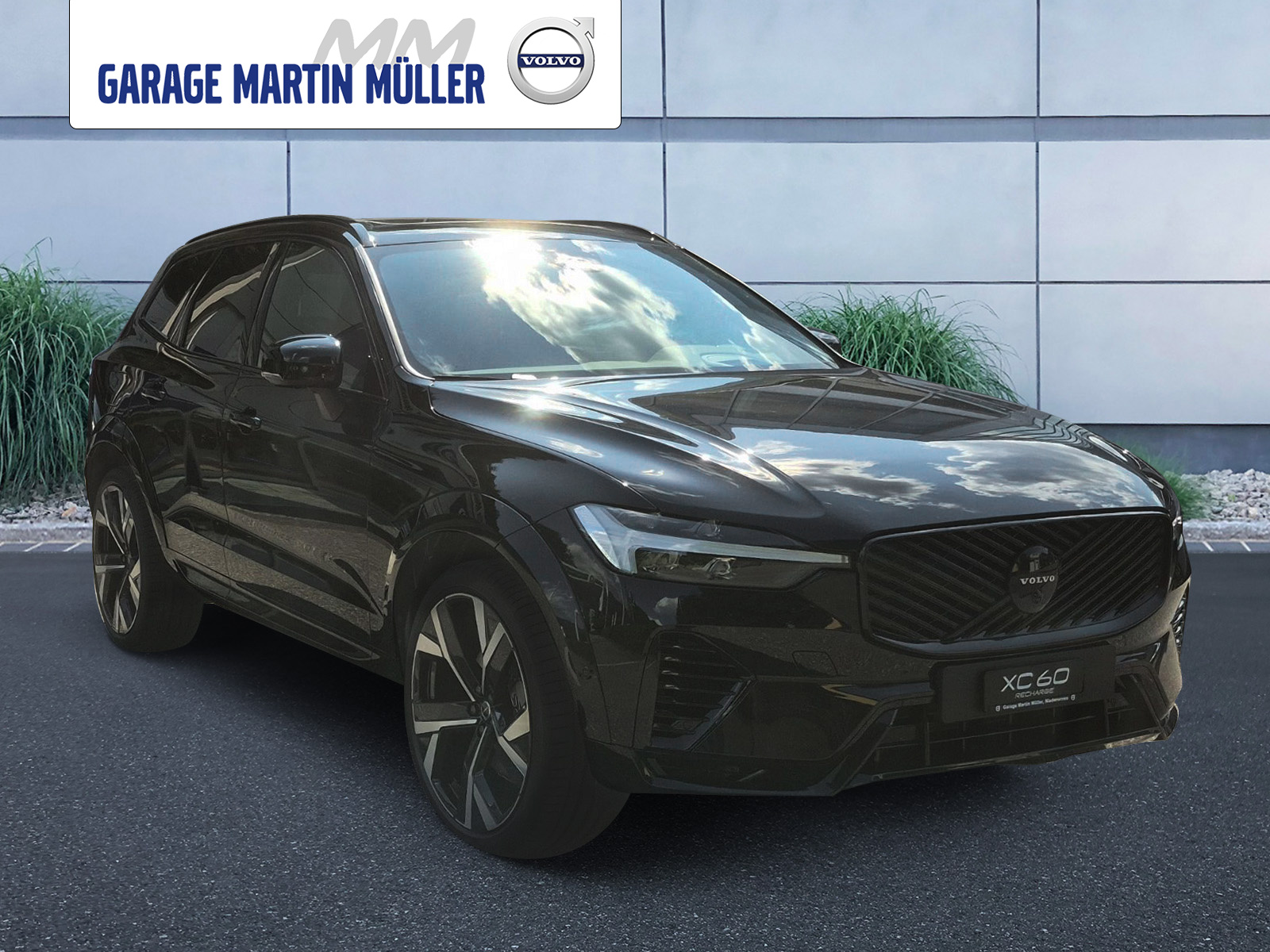VOLVO XC60 2.0 T6 TE Black Edition eAWD-image-6