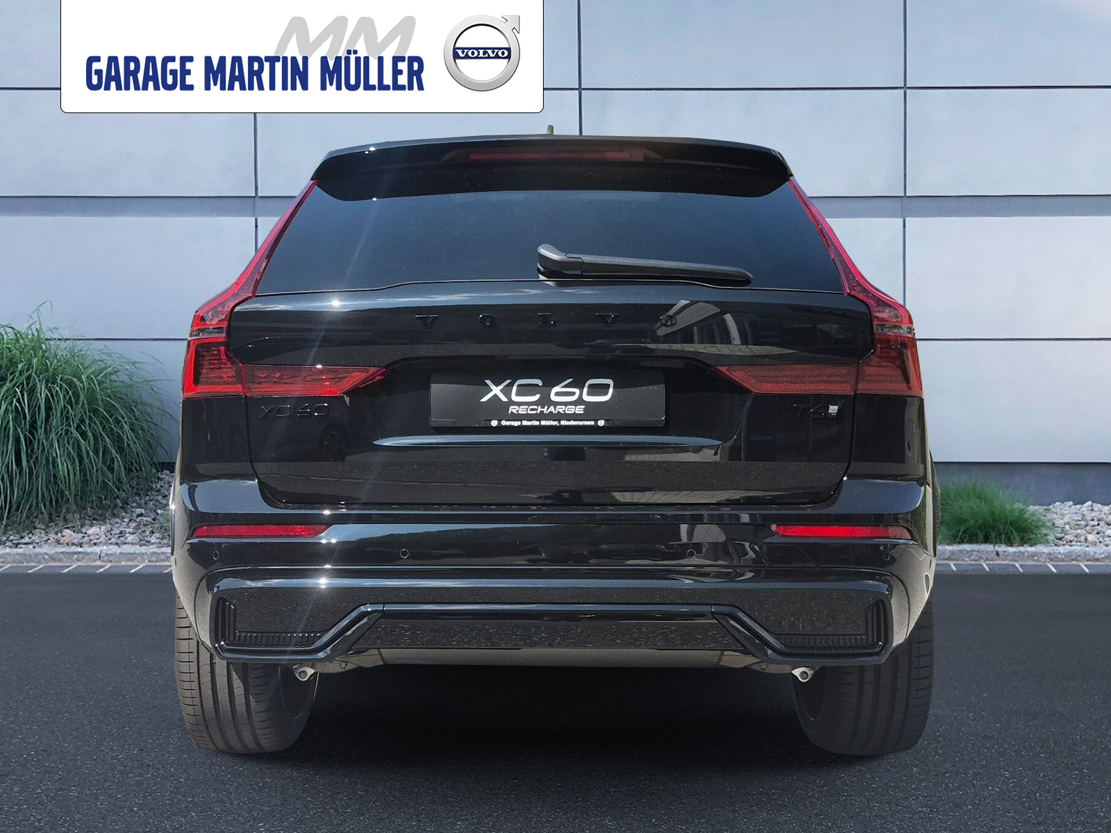 VOLVO XC60 2.0 T6 TE Black Edition eAWD-image-3
