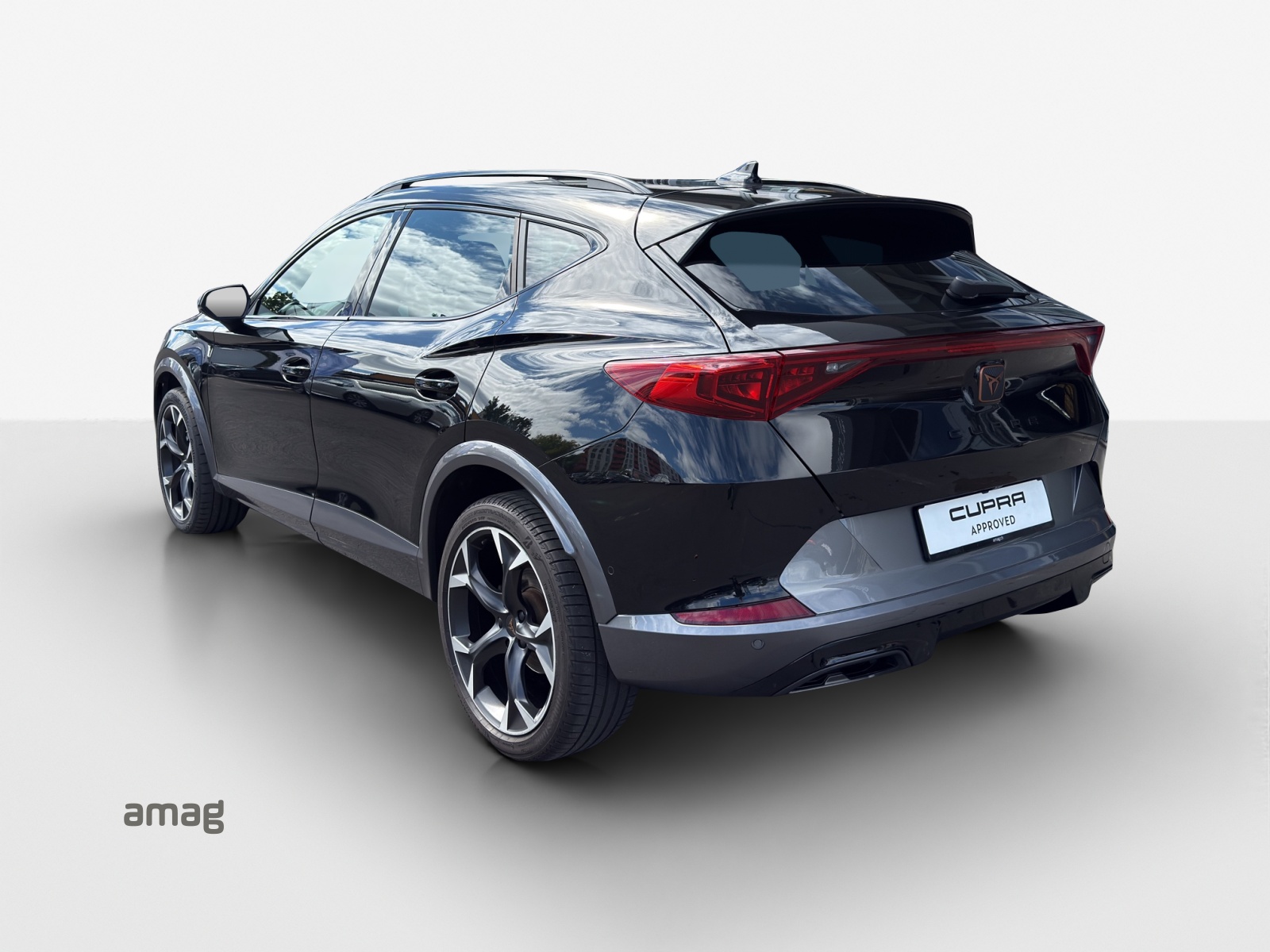 CUPRA Formentor 1.5 TSI DSG-image-2
