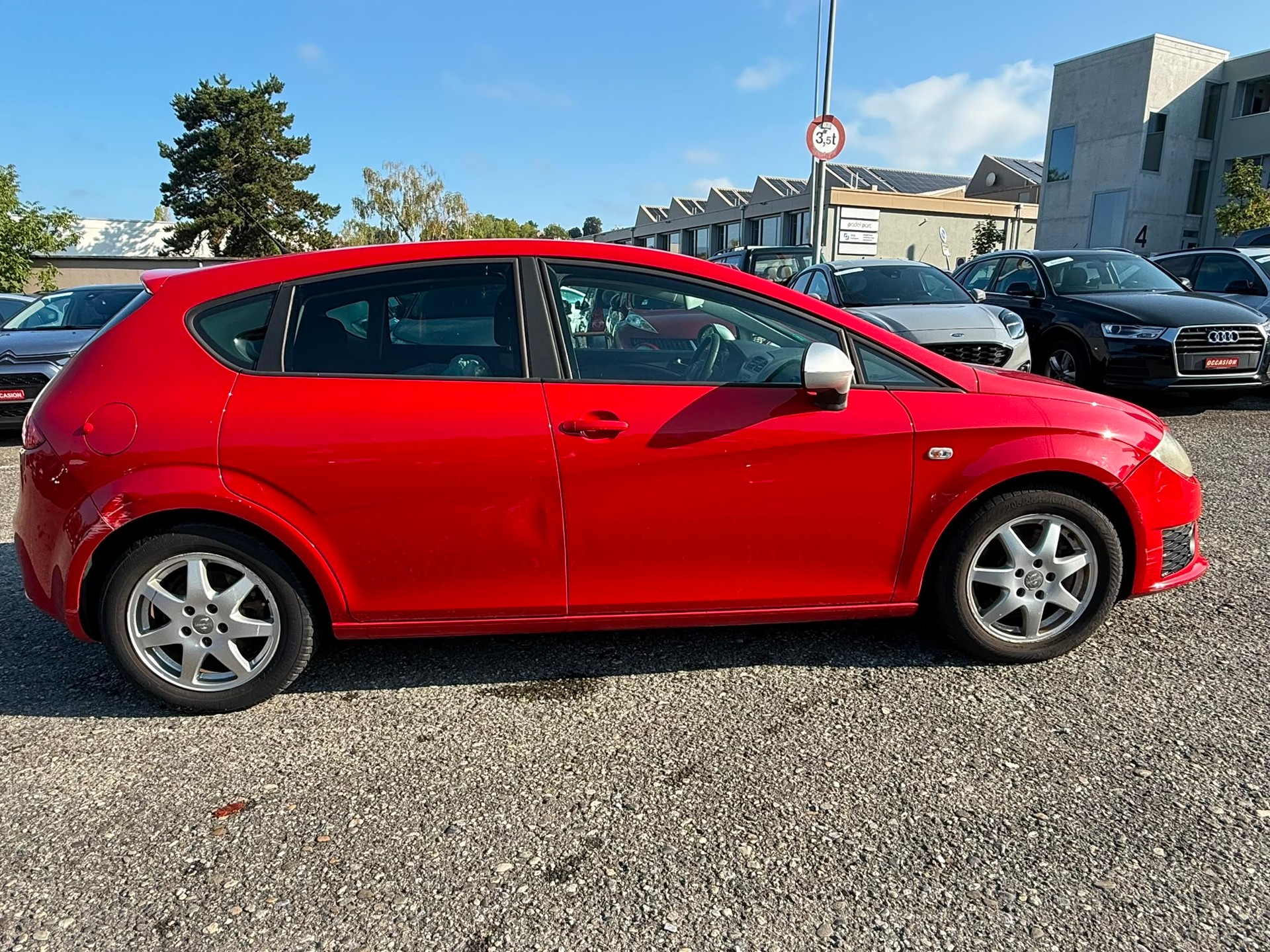 SEAT Leon 2.0 TSI FR-image-1