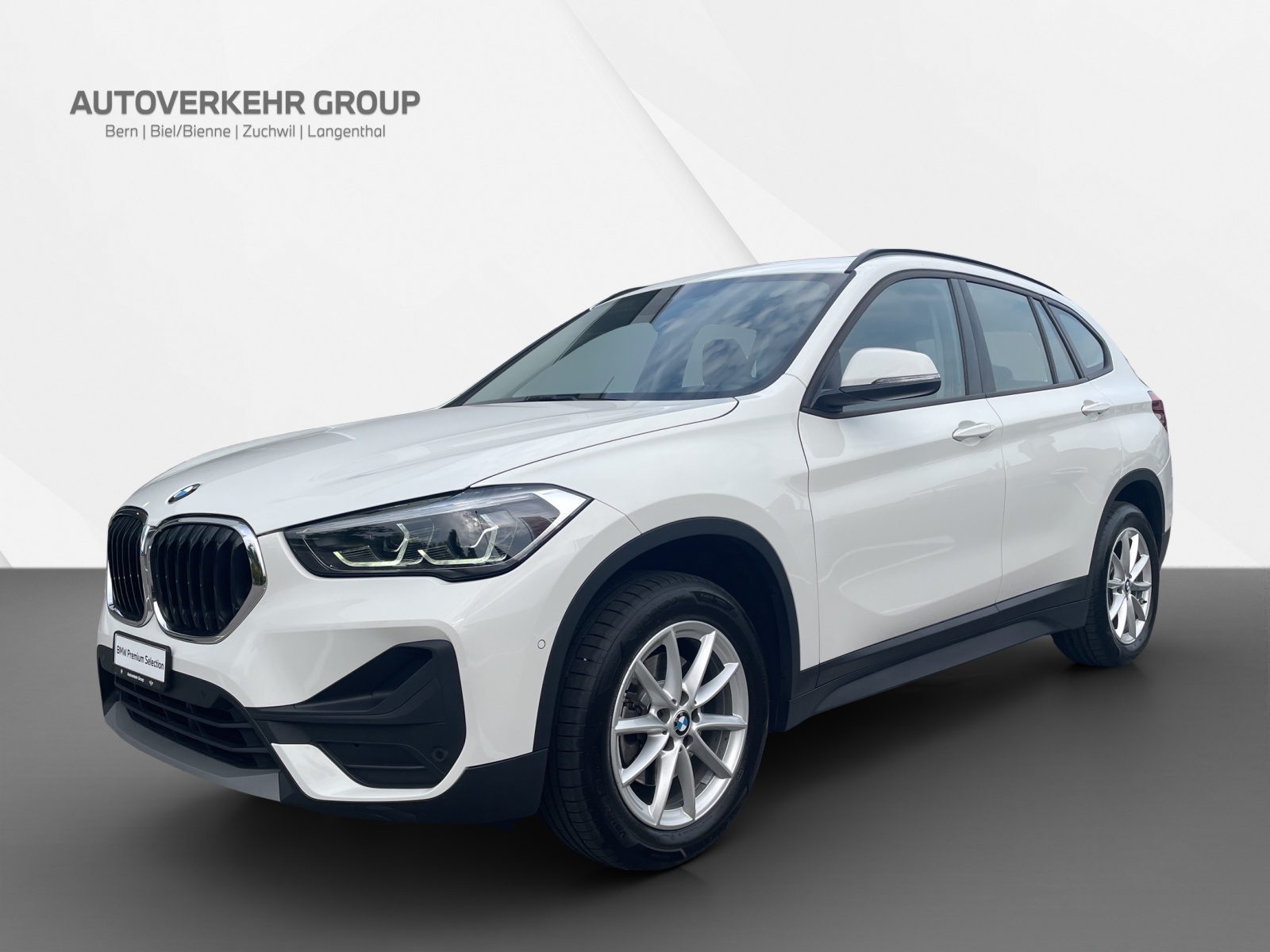 BMW X1 sDrive 18i-image-0