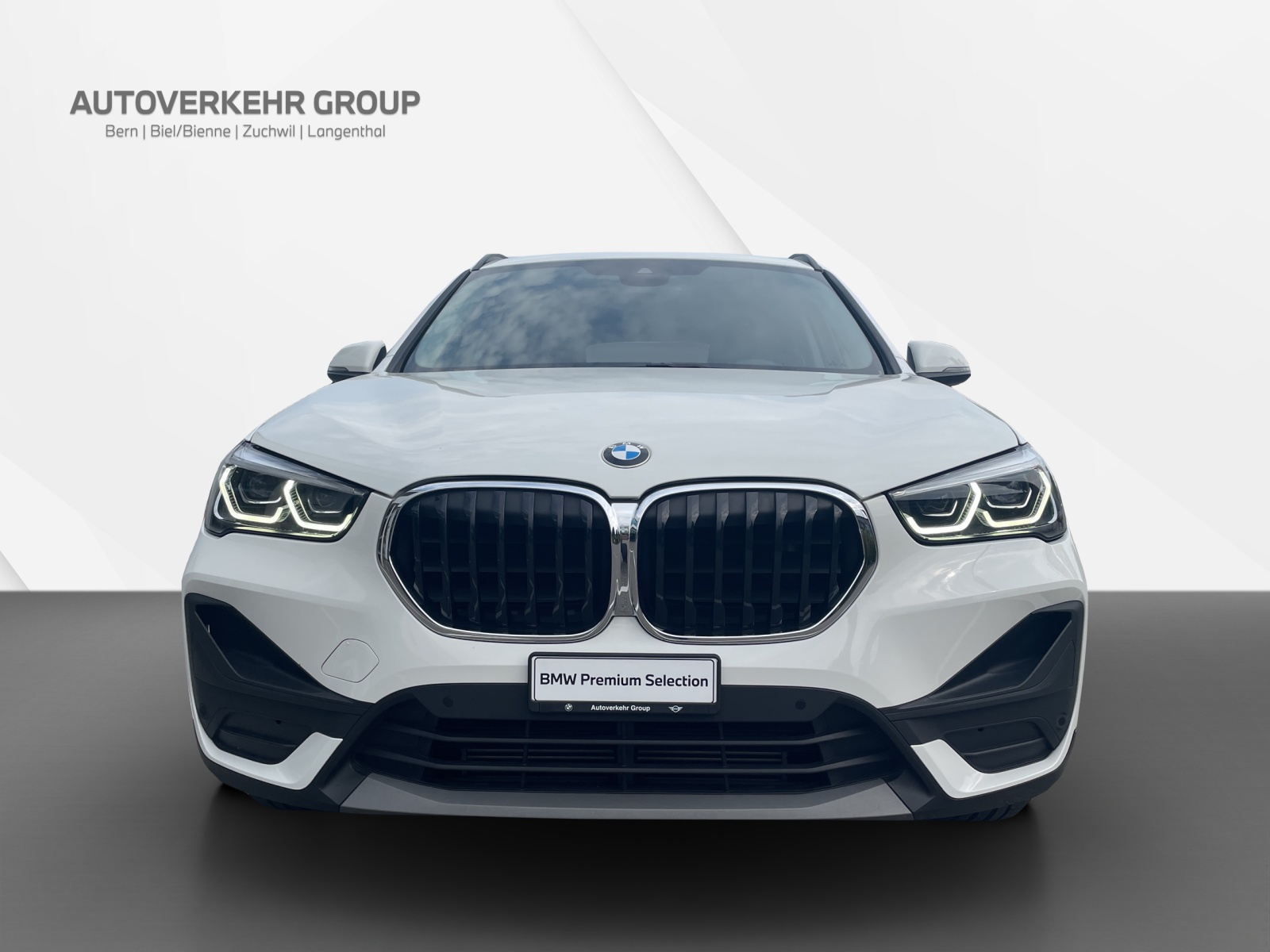 BMW X1 sDrive 18i-image-1
