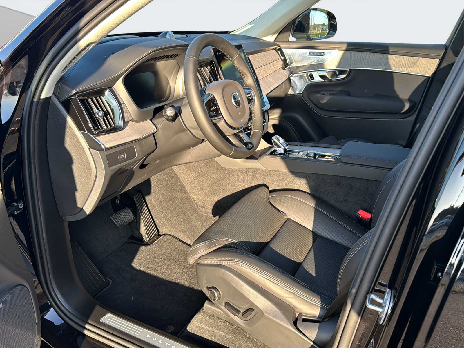 VOLVO XC90 2.0 B5 MH Ultra Bright AWD-image-9