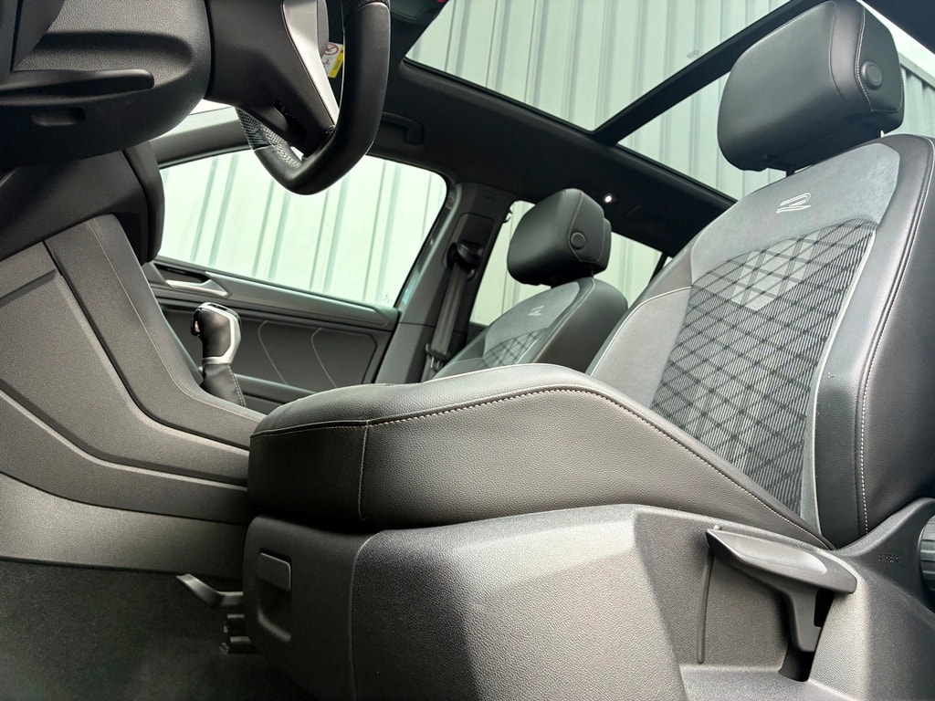 VW Tiguan 2.0TSI R-Line 4Motion DSG-image-7