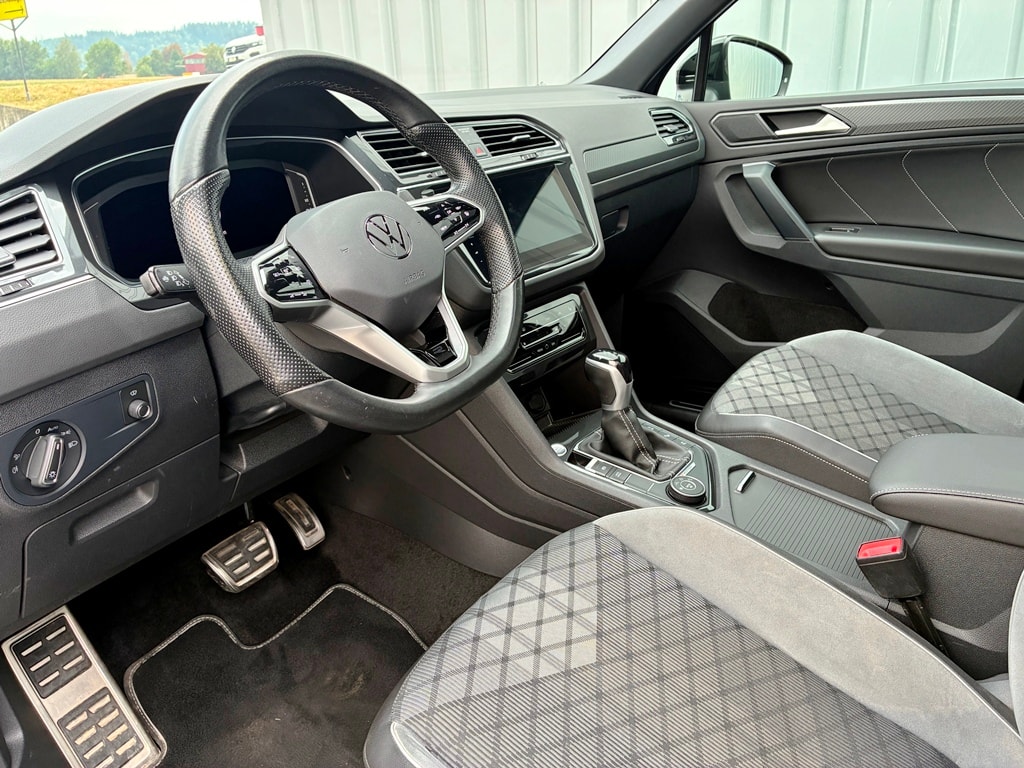 VW Tiguan 2.0TSI R-Line 4Motion DSG-image-6