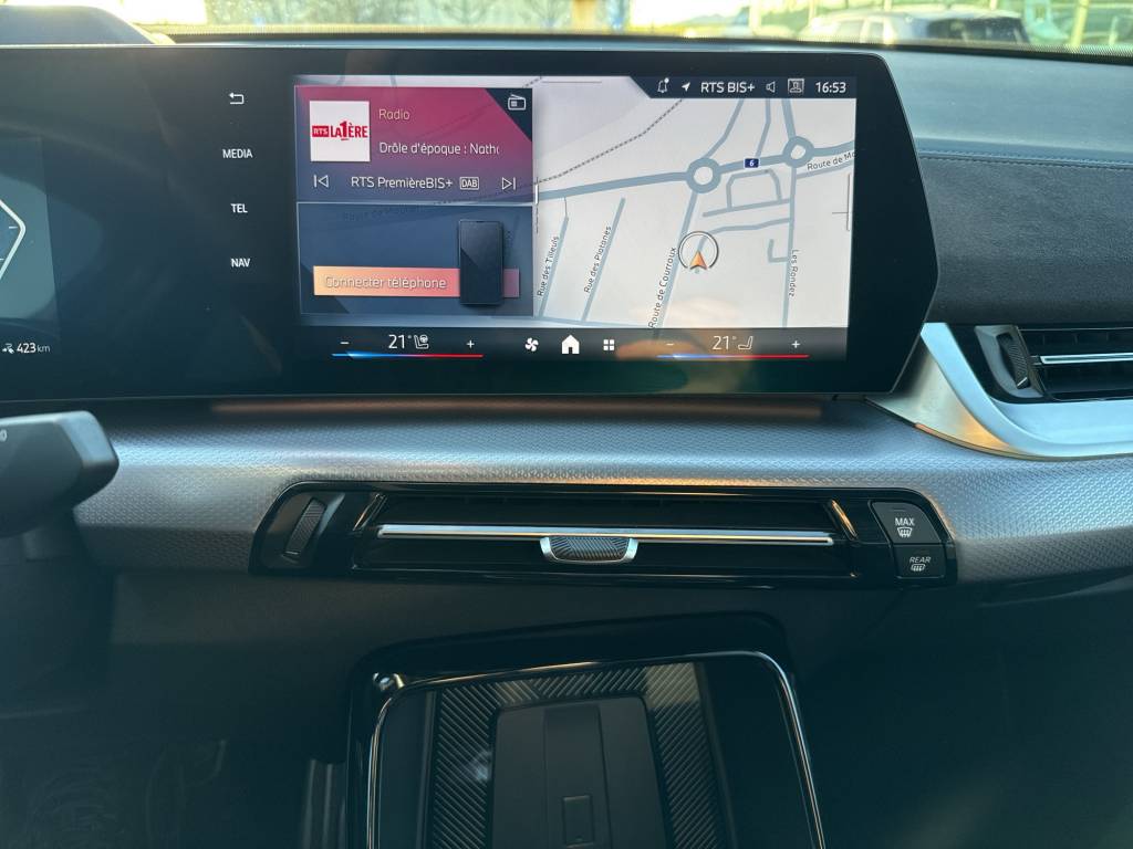 BMW iX2 eDrive 20 M Sport Pro-image-11